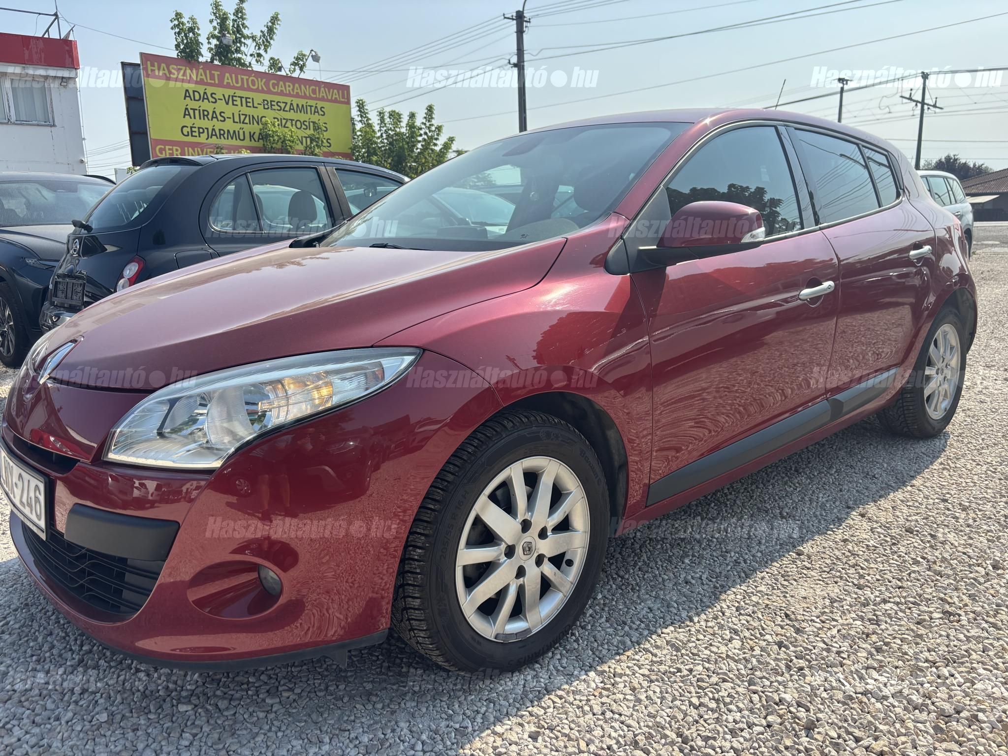 RENAULT MEGANE 2009/6 - 1