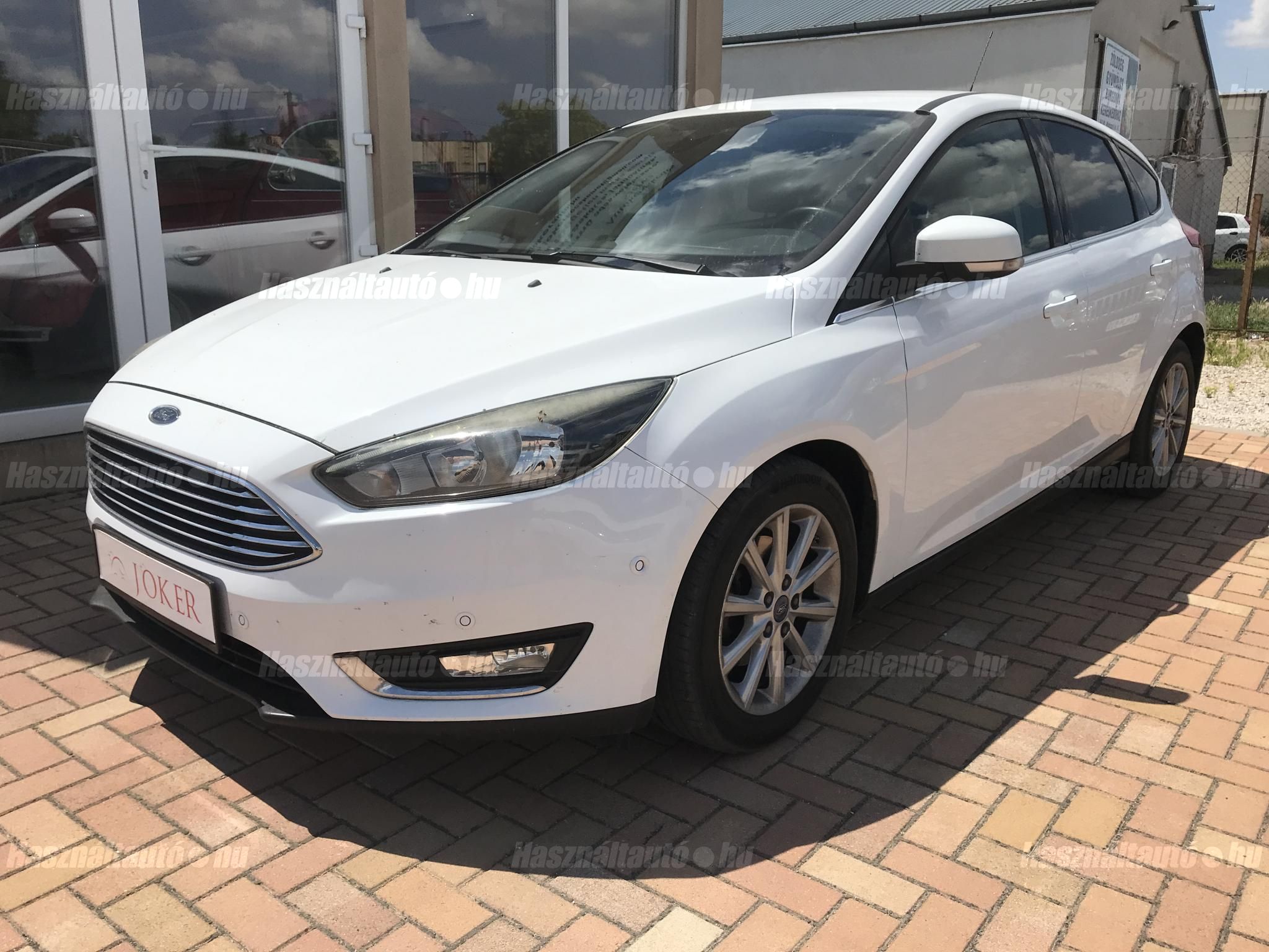 FORD FOCUS 2015/6 - 1