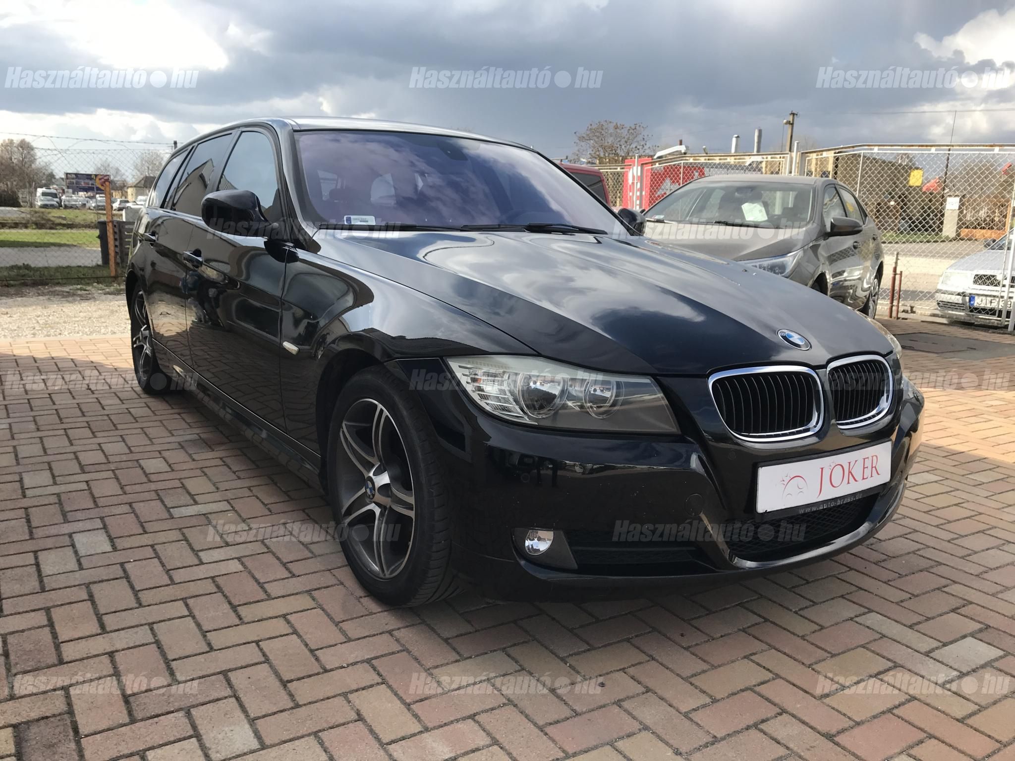 BMW 318 2012/5 - 1