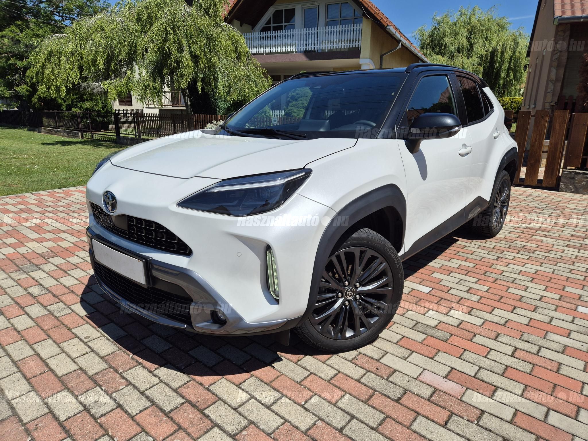 TOYOTA YARIS CROSS 2023/6 - 1