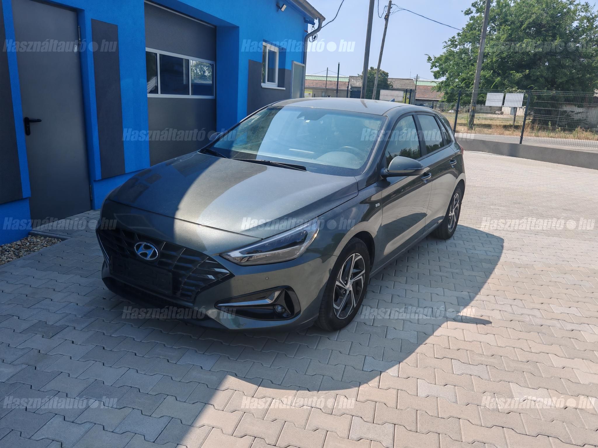 HYUNDAI I30 2023/5 - 1