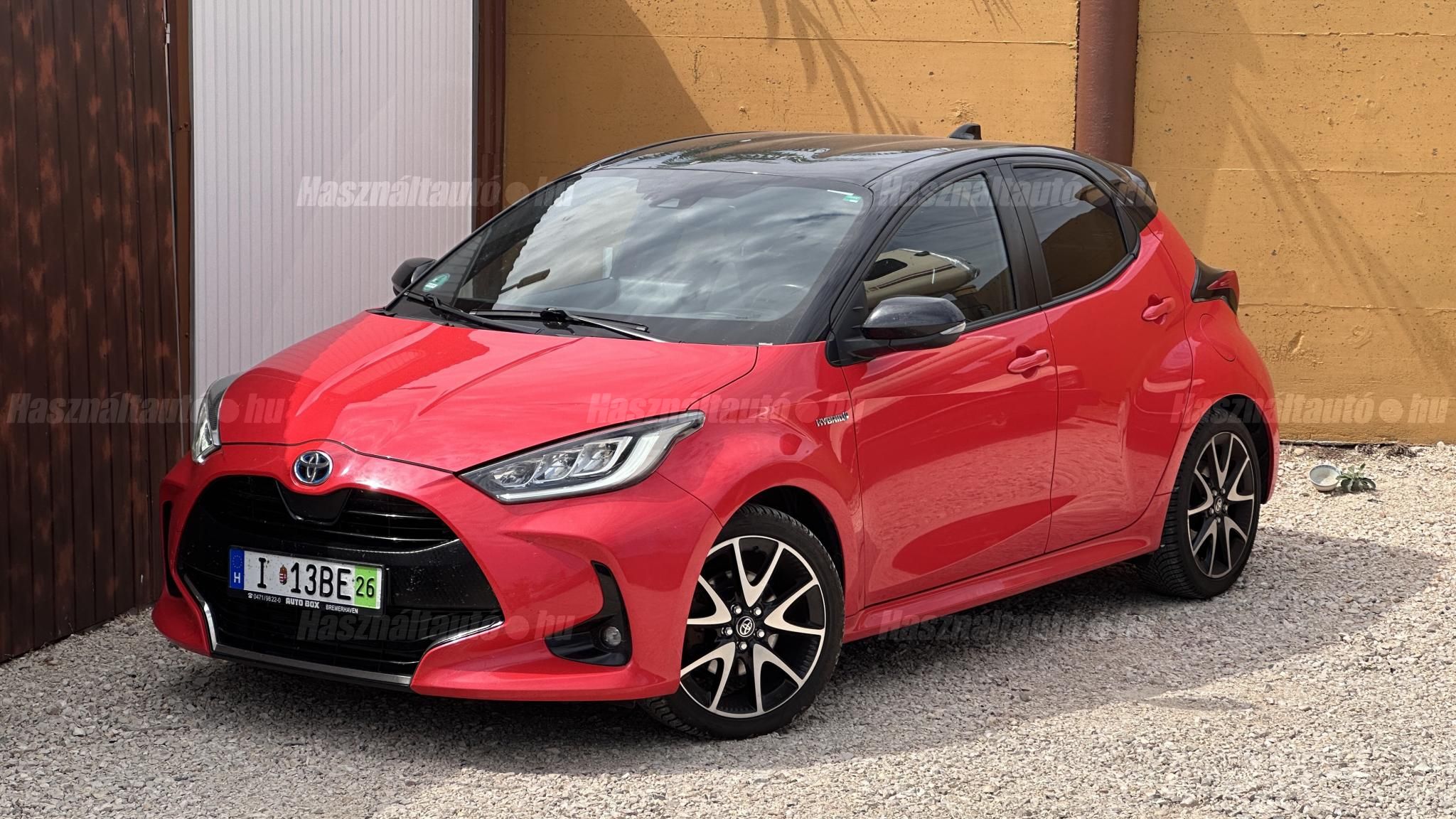 TOYOTA YARIS 2020/12 - 1