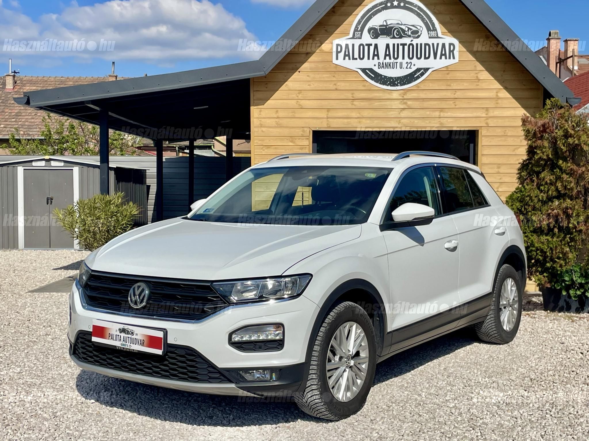 VOLKSWAGEN T-ROC 2018/7 - 1
