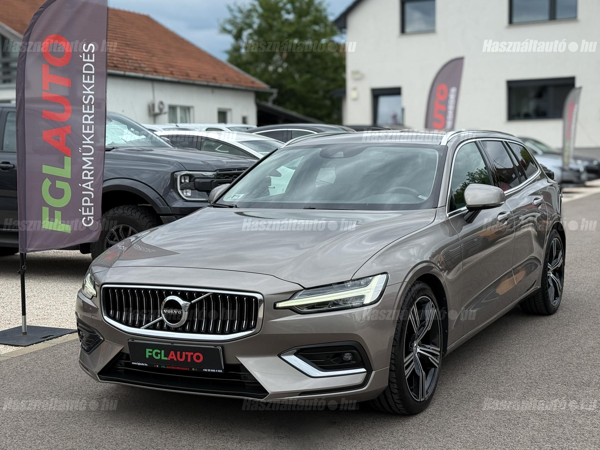 VOLVO V60 2018/11 - 1