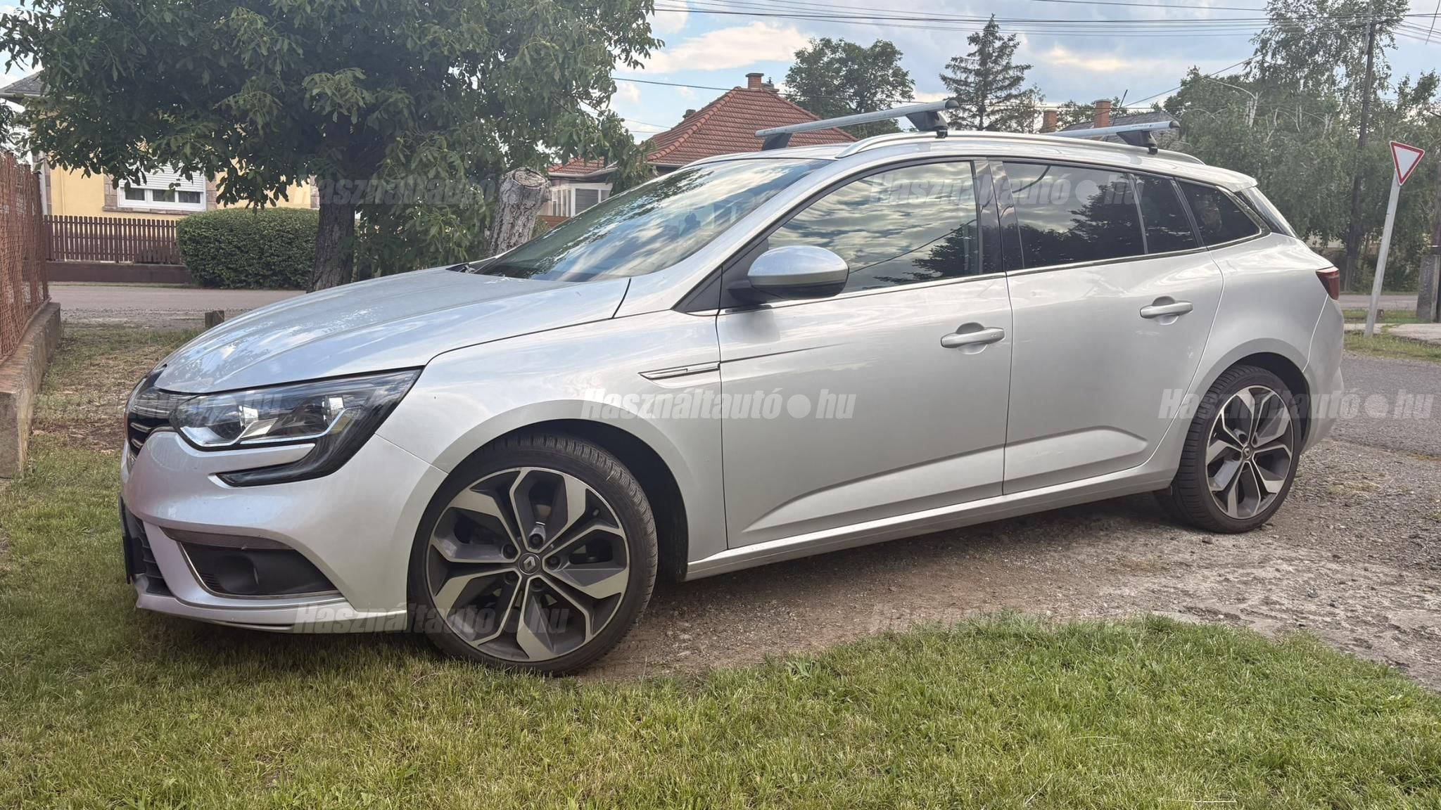 RENAULT MEGANE 2017/11 - 1