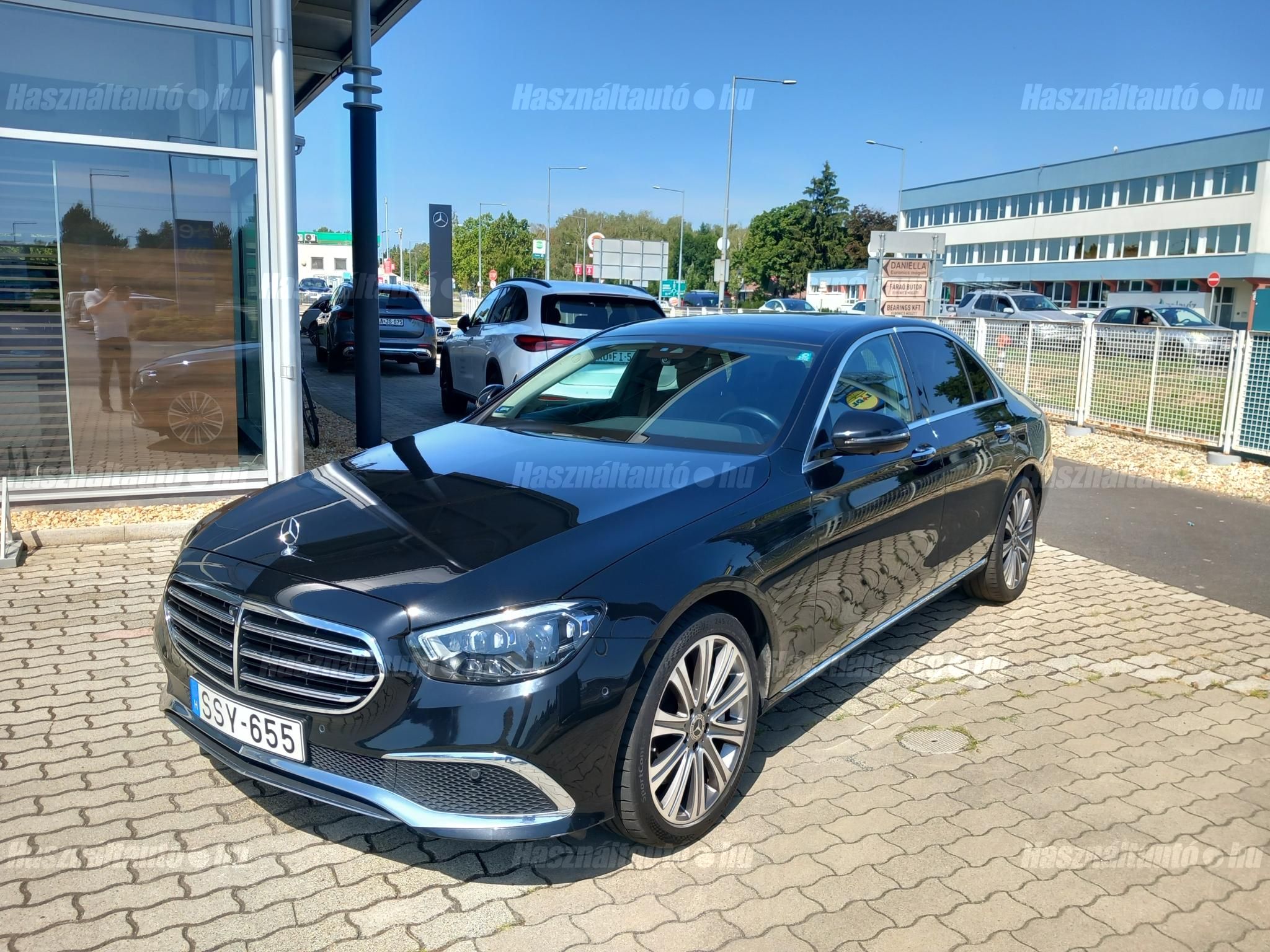 MERCEDES-BENZ E 400 2021/5 - 1