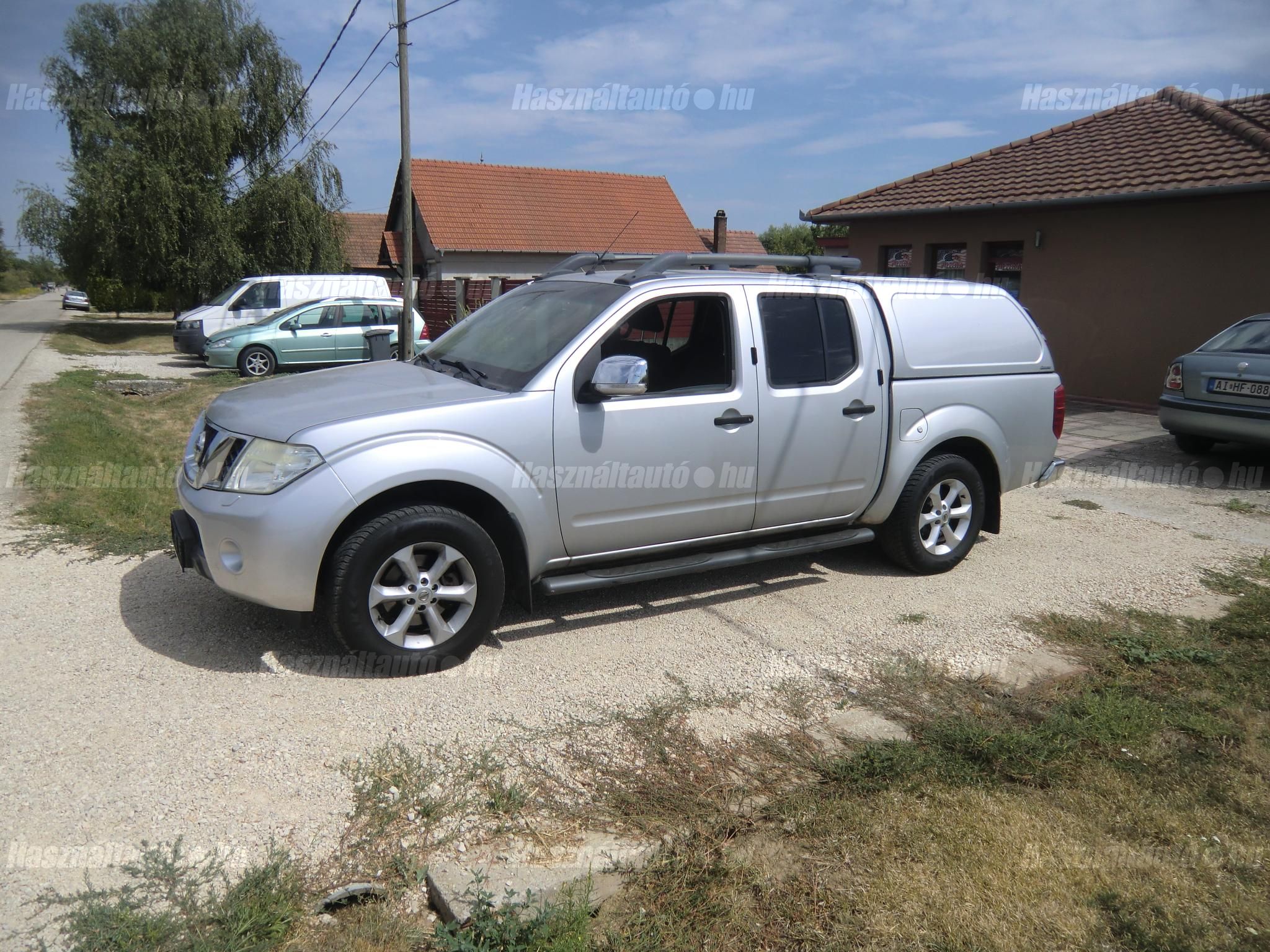 NISSAN NAVARA 2011/7 - 1