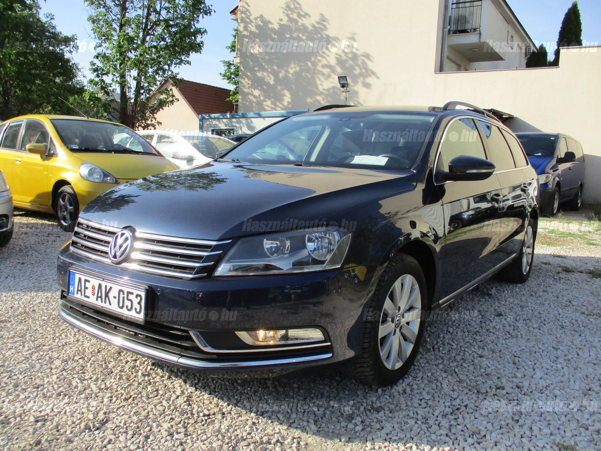 VOLKSWAGEN PASSAT 2014/8 - 1