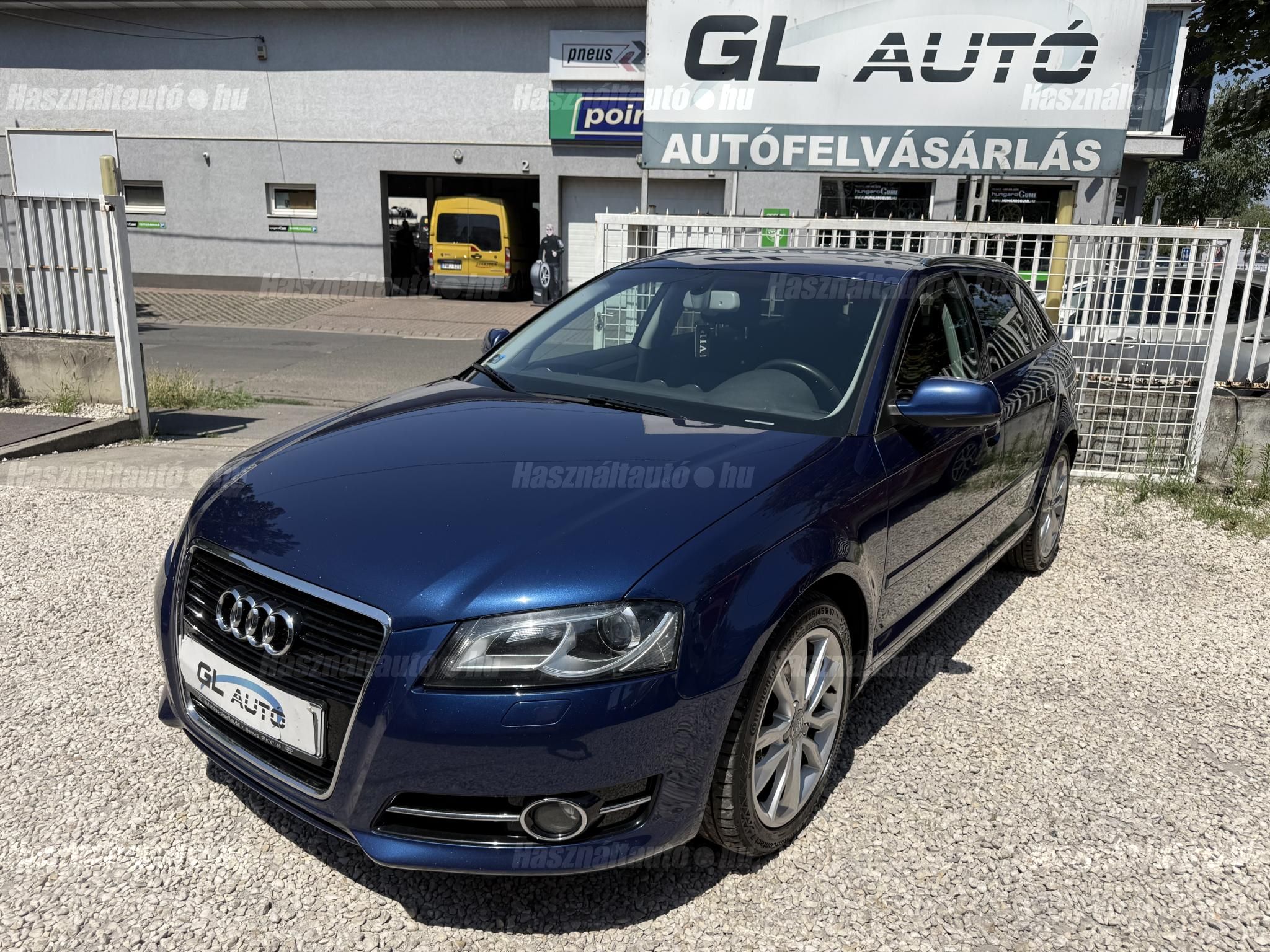 AUDI A3 2011/8 - 1