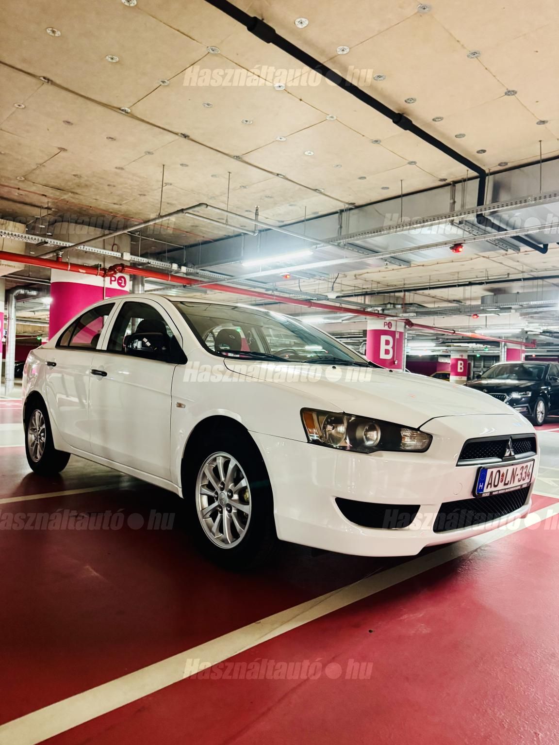 MITSUBISHI LANCER 2010/4 - 1