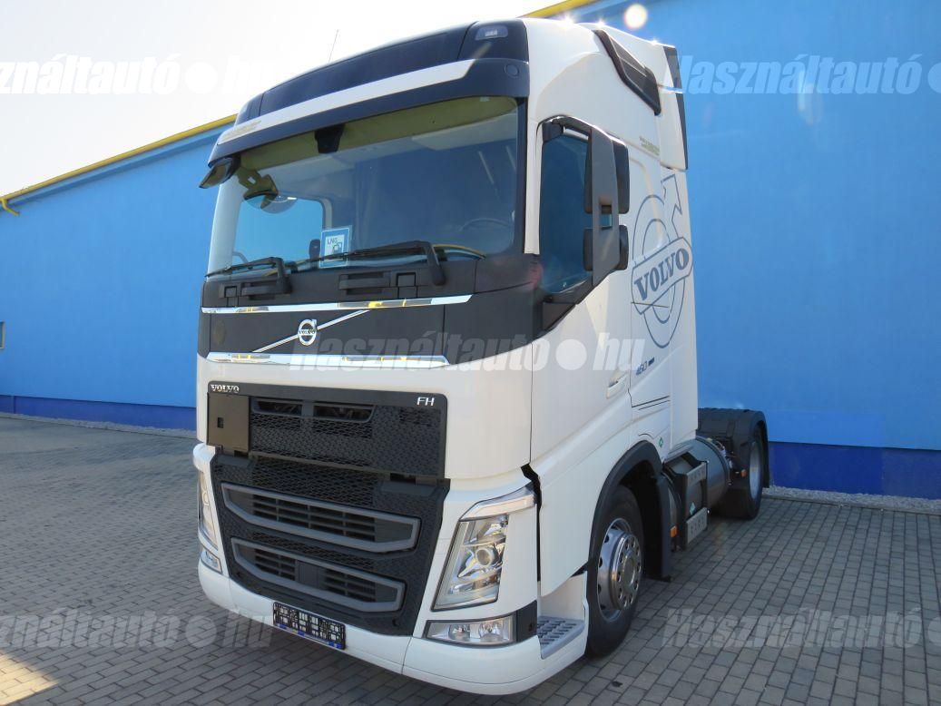 VOLVO 2019/12 - 1