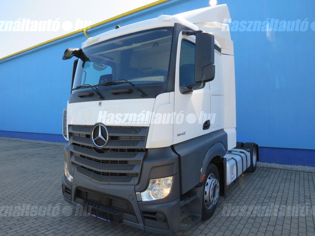 MERCEDES-BENZ 2019/7 - 1
