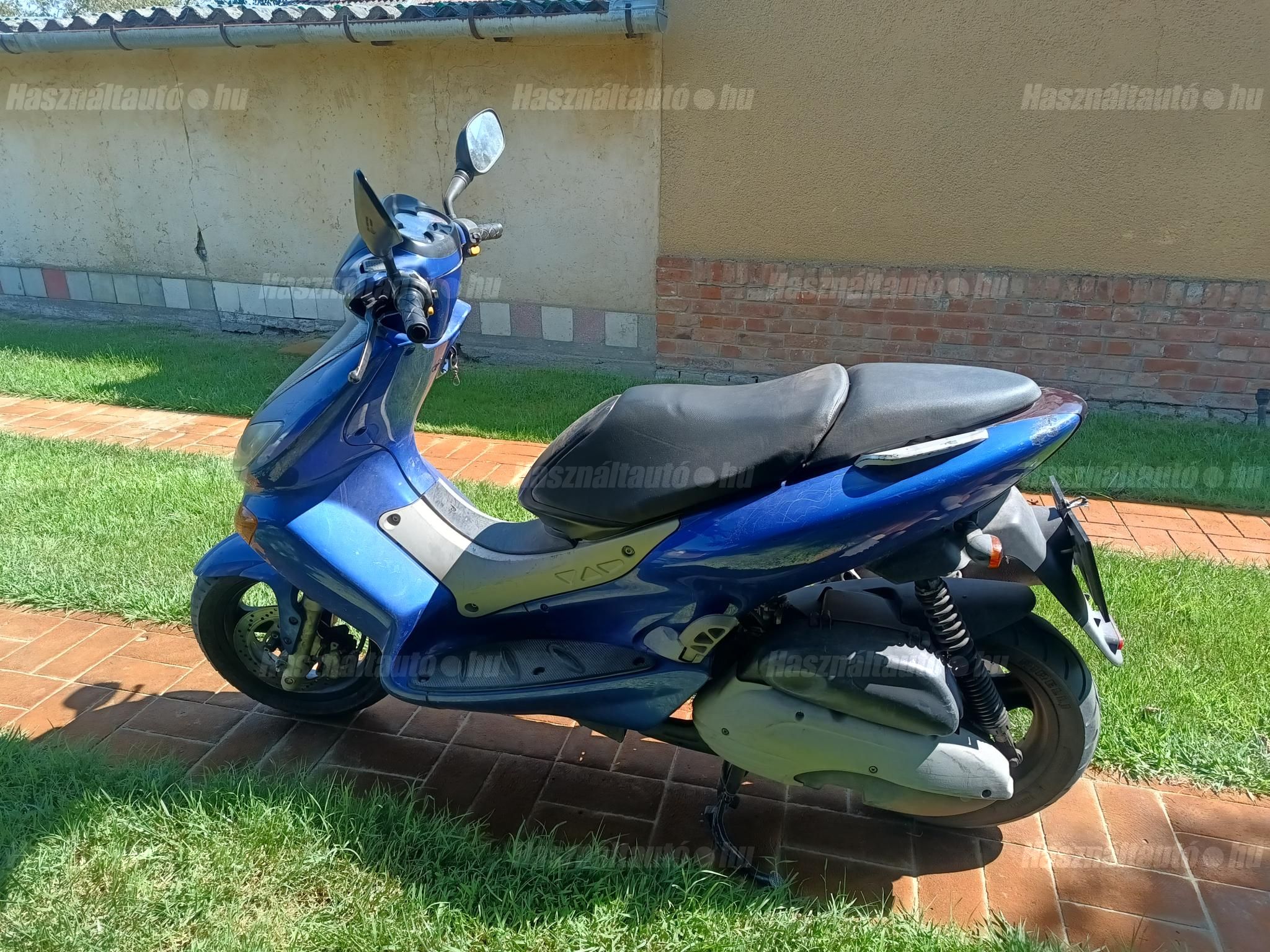YAMAHA MAXSTER 150 2003/6 - 1
