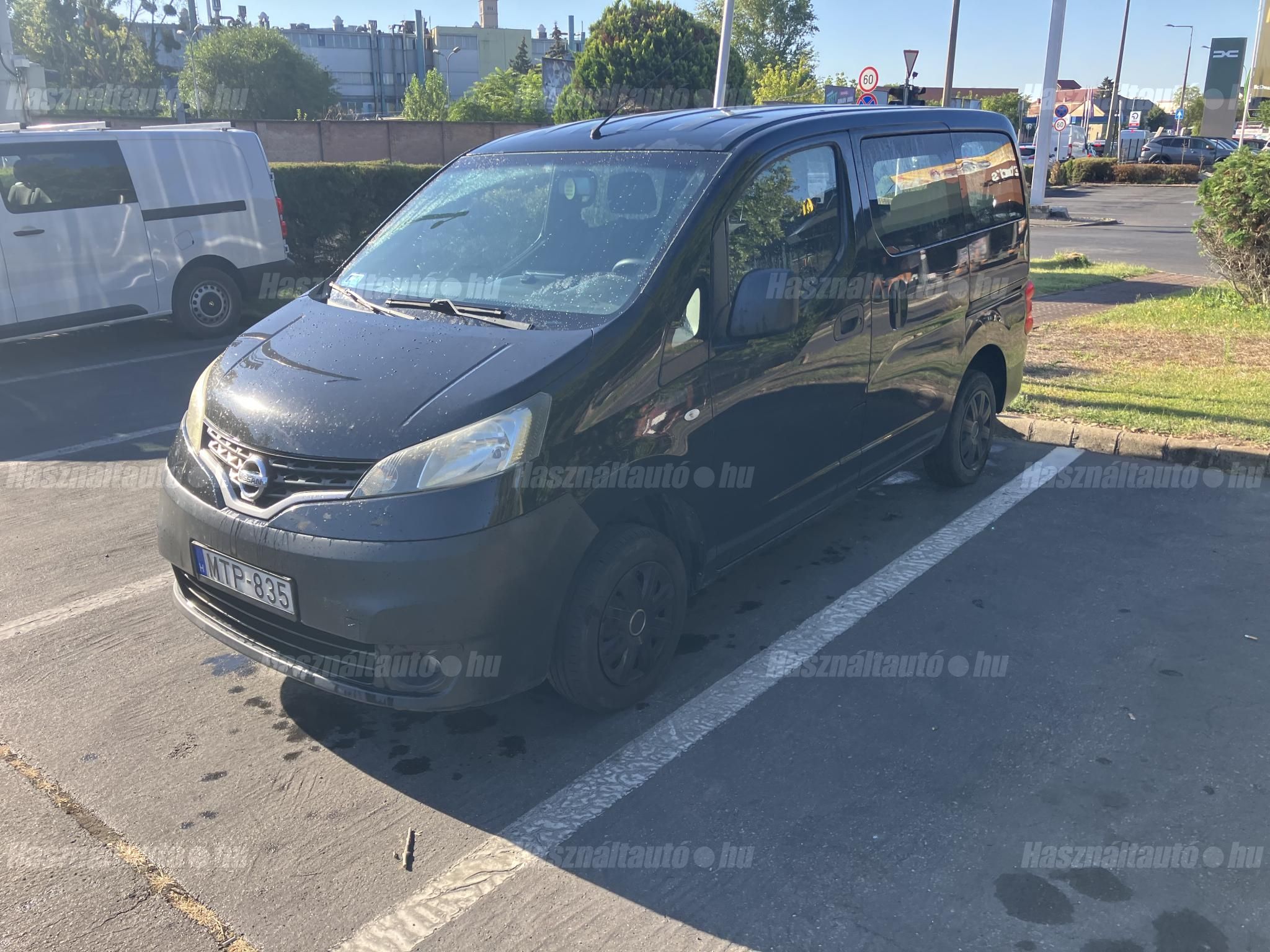 NISSAN NV200 2014/5 - 1