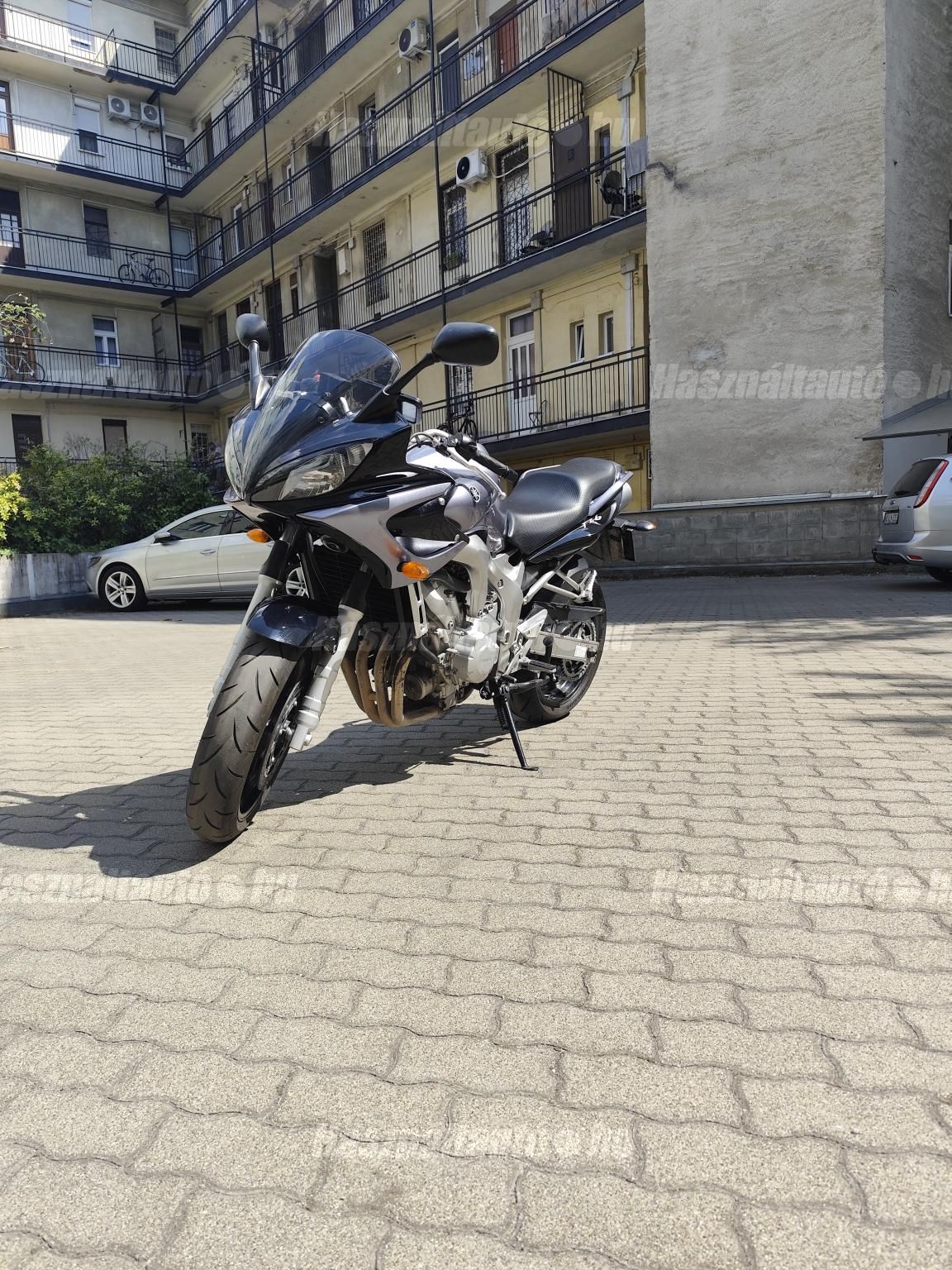 YAMAHA FZ6-S (FAZER) 2005/1 - 1