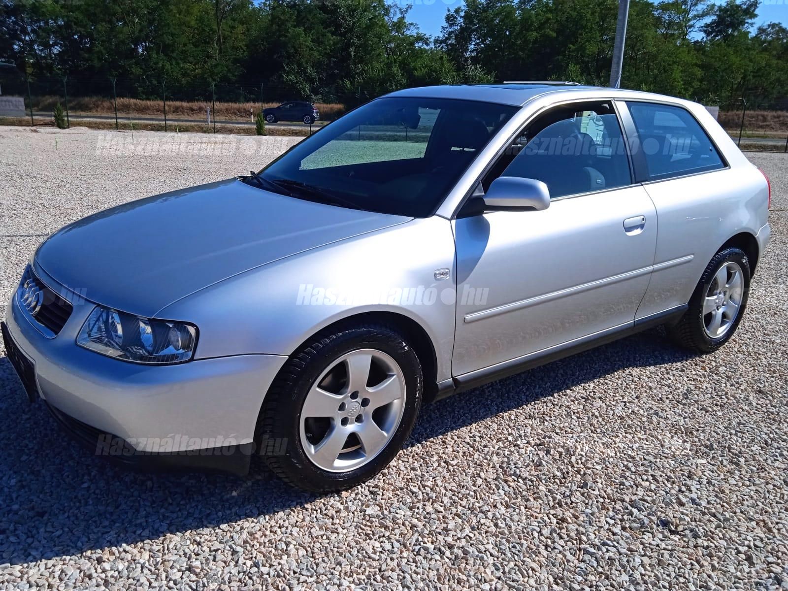 AUDI A3 2002/11 - 1