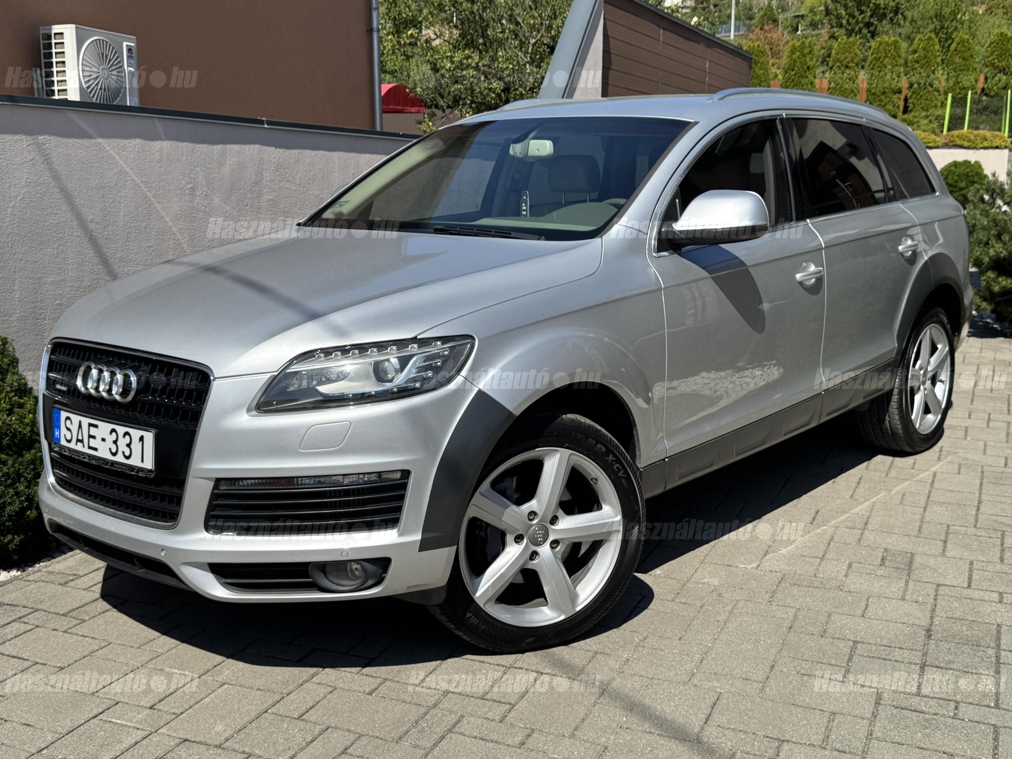 AUDI Q7 2012/5 - 1