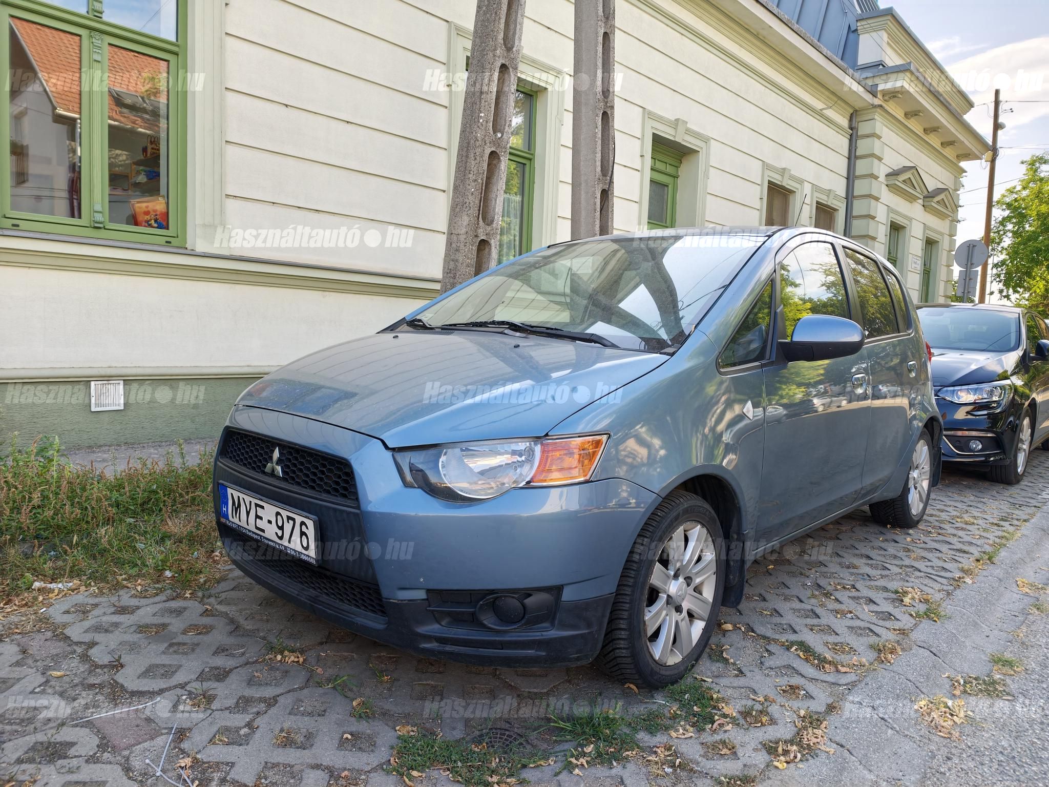MITSUBISHI COLT 2011/4 - 1
