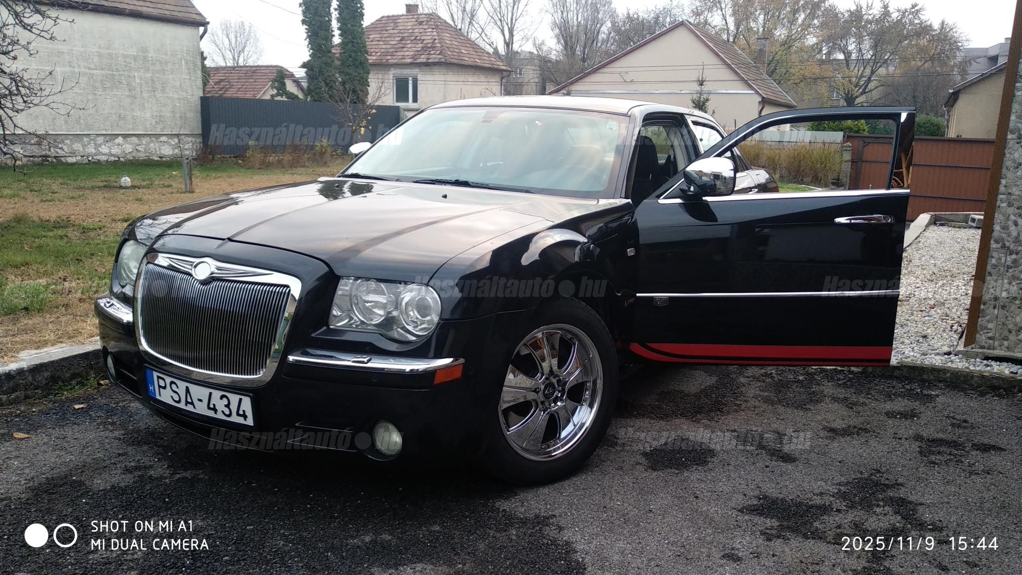 CHRYSLER 300 C 2010/7 - 1