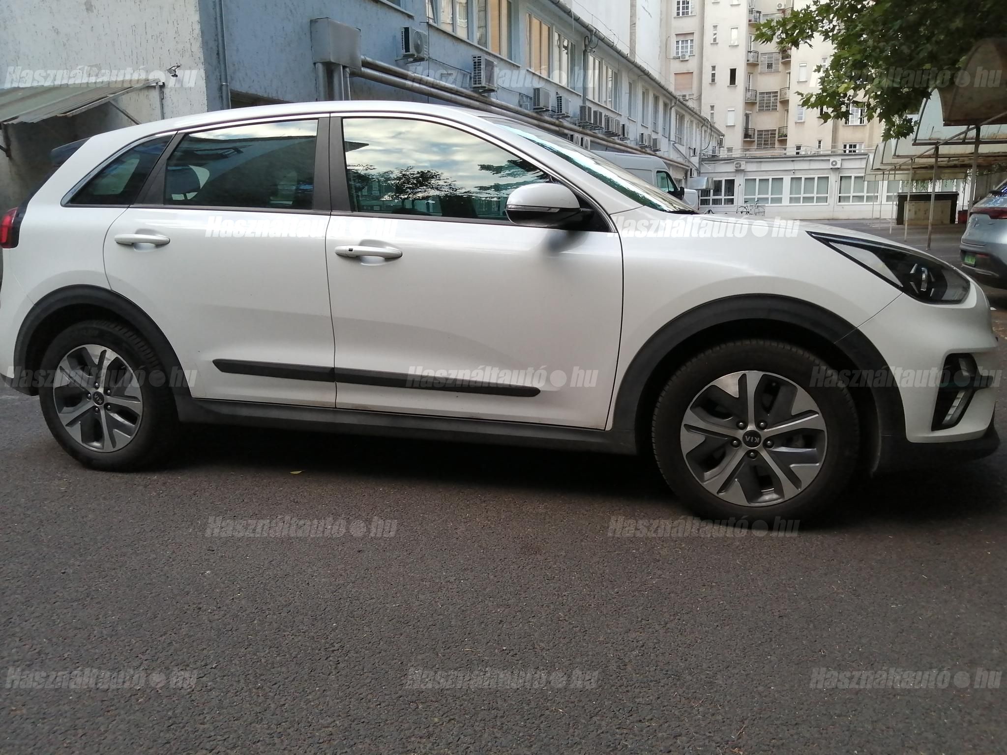 KIA NIRO 2021/9 - 1