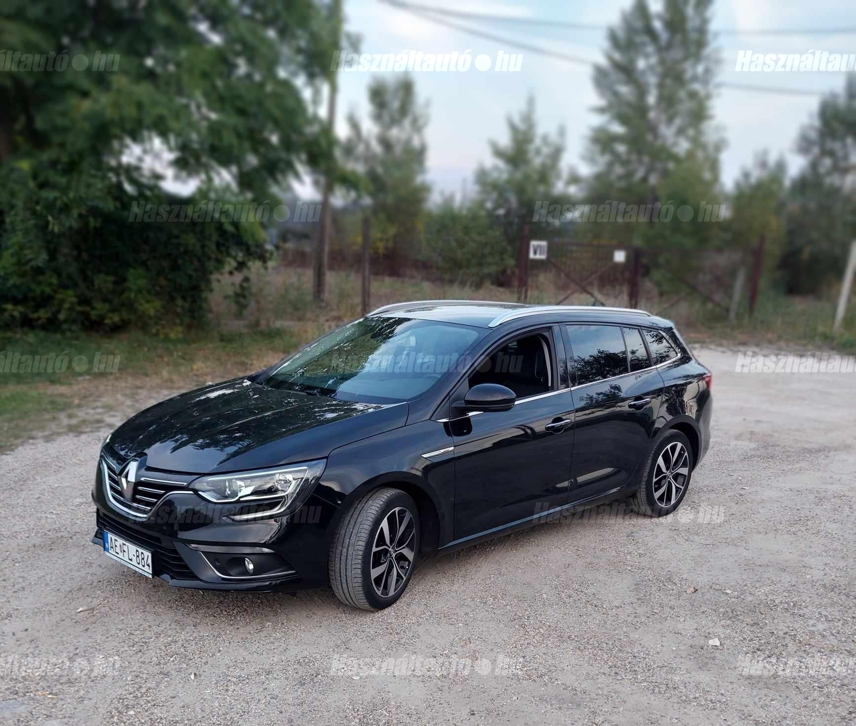 RENAULT MEGANE 2018/6 - 1