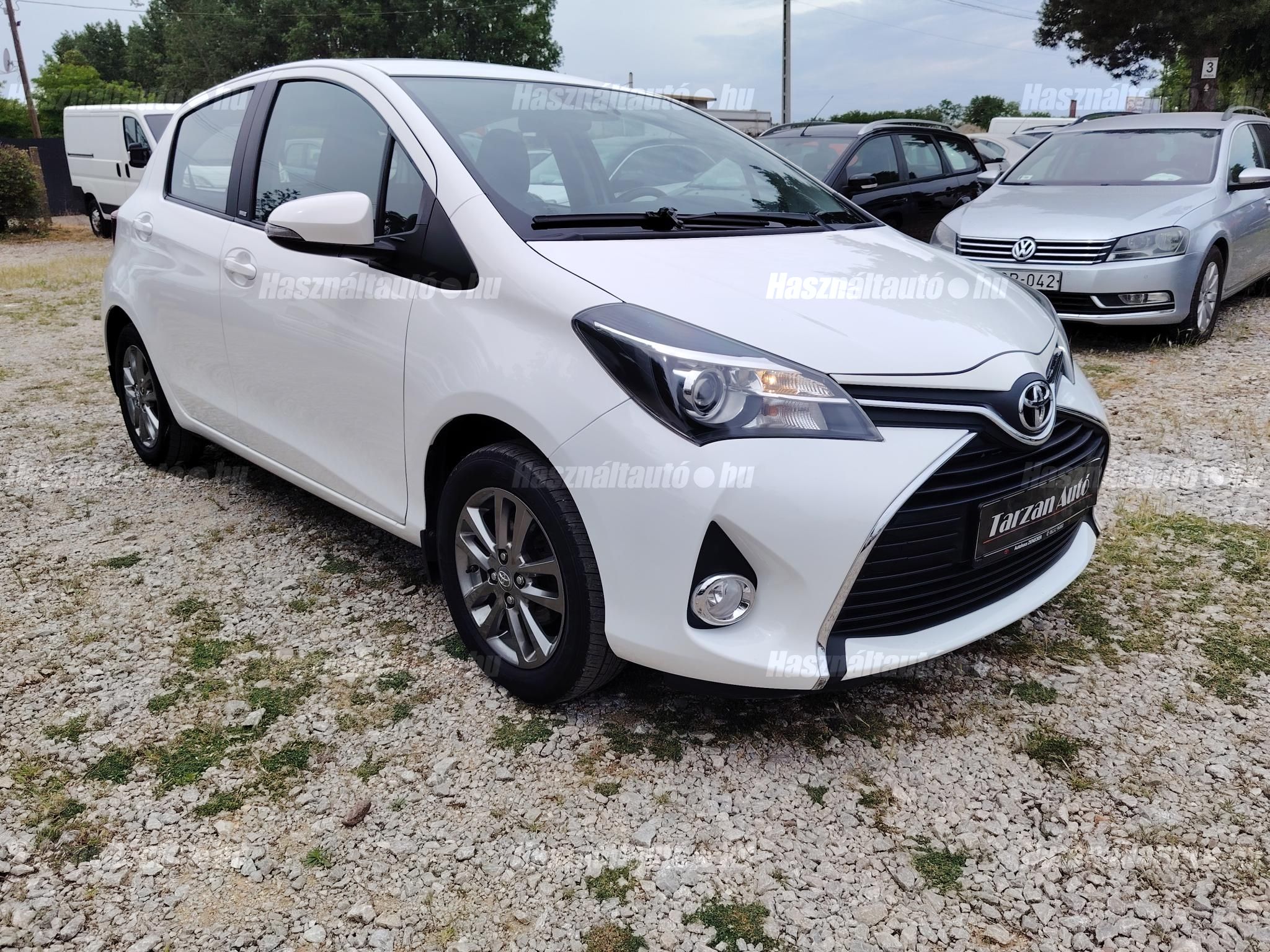 TOYOTA YARIS 2016/9 - 1