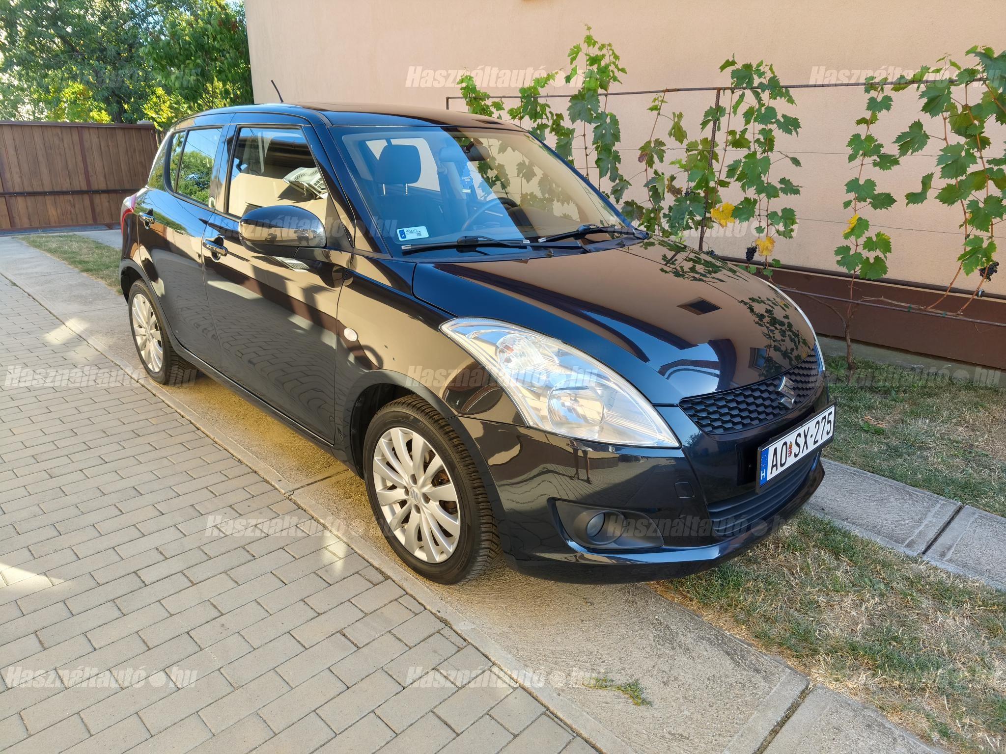 SUZUKI SWIFT 2011/7 - 1