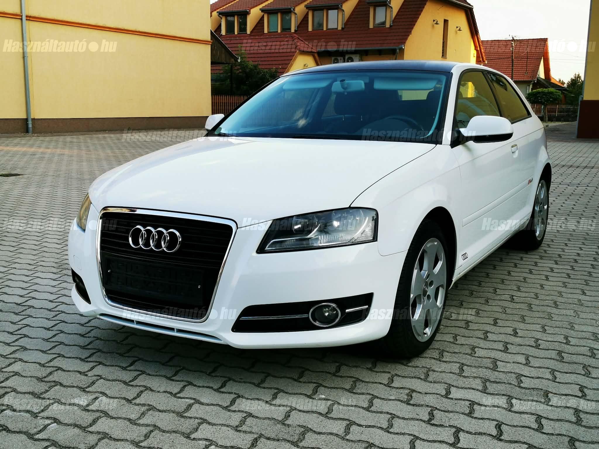 AUDI A3 2011/5 - 1