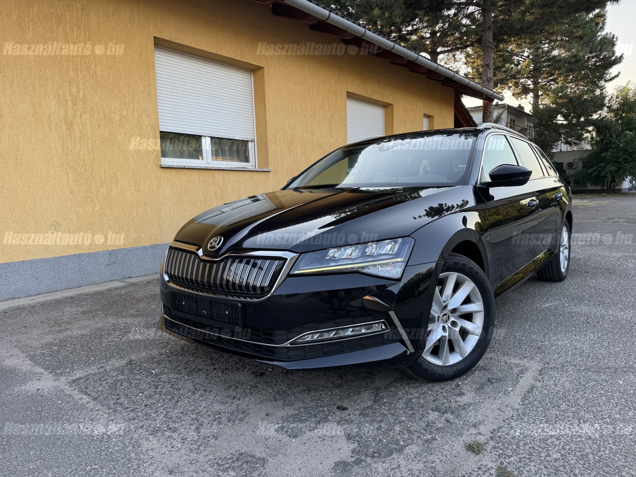 SKODA SUPERB 2024/4 - 1