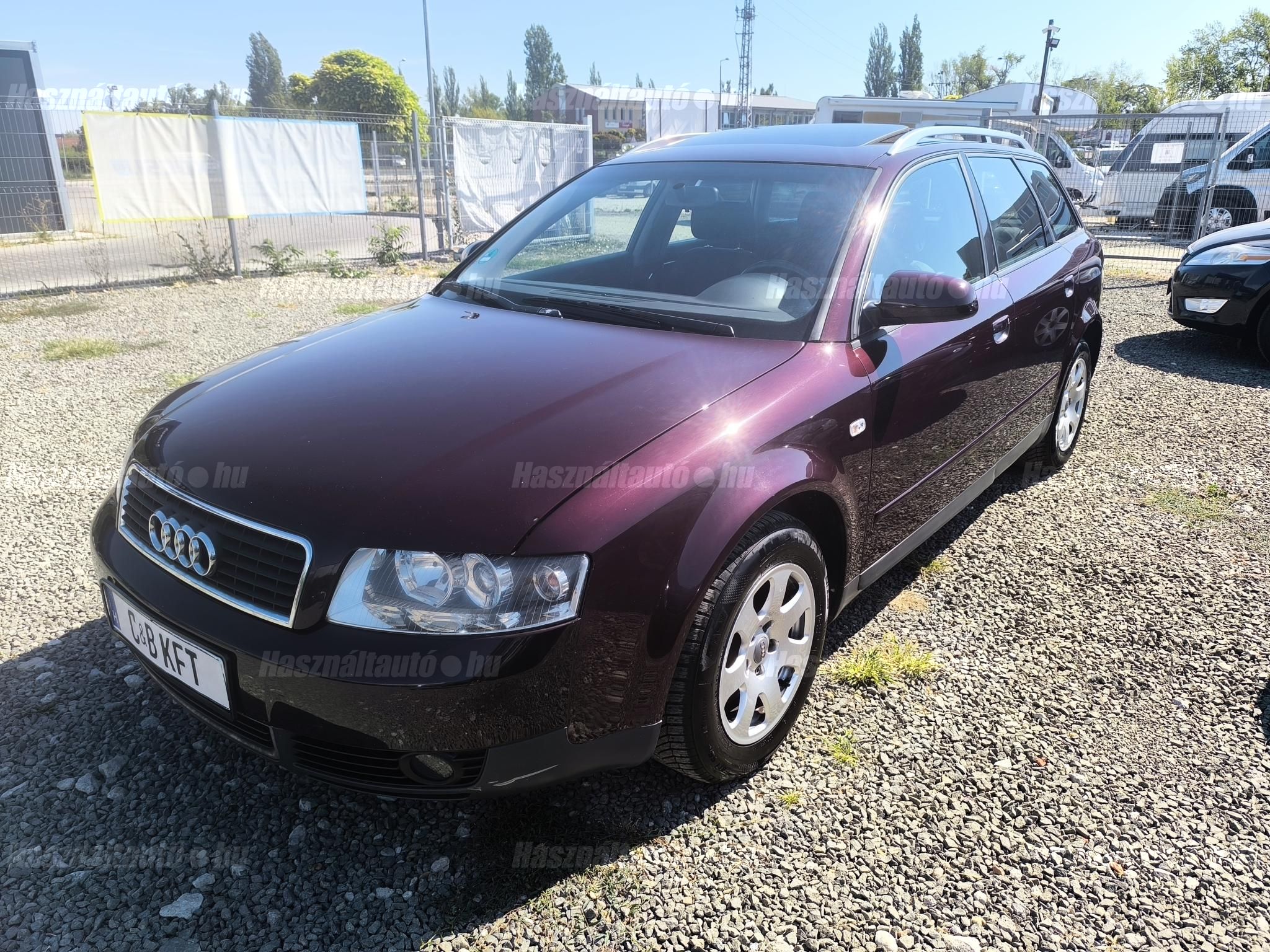 AUDI A4 2001/11 - 1