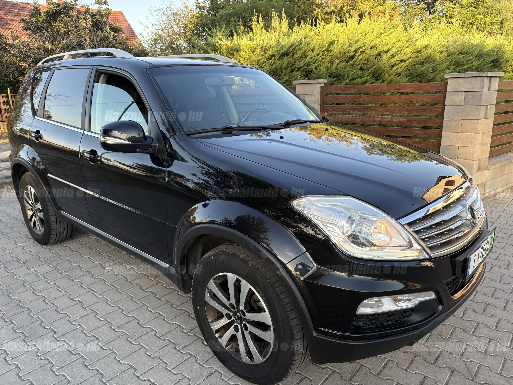 SSANGYONG REXTON 2014/5 - 1