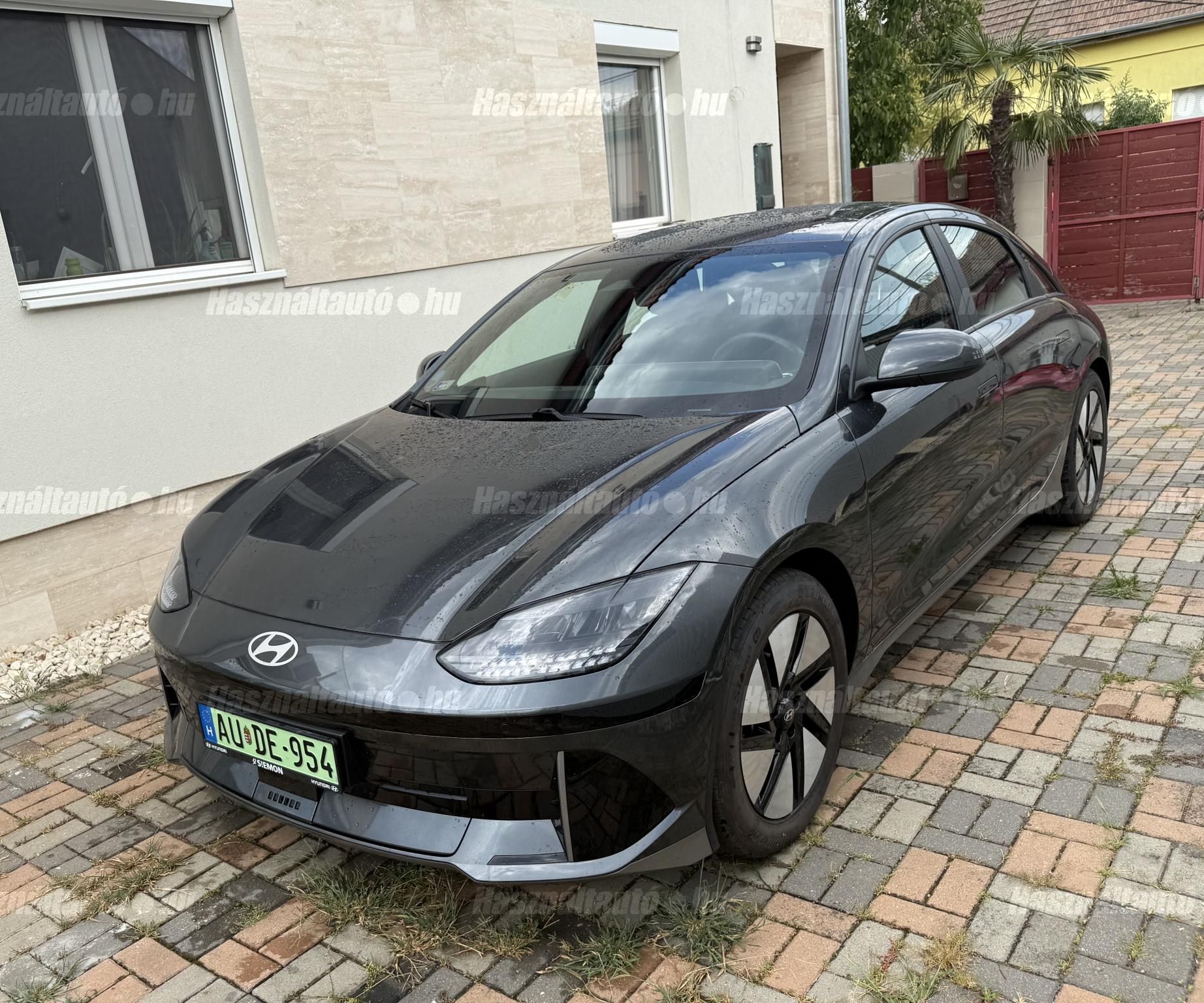HYUNDAI IONIQ 6 2023/5 - 1