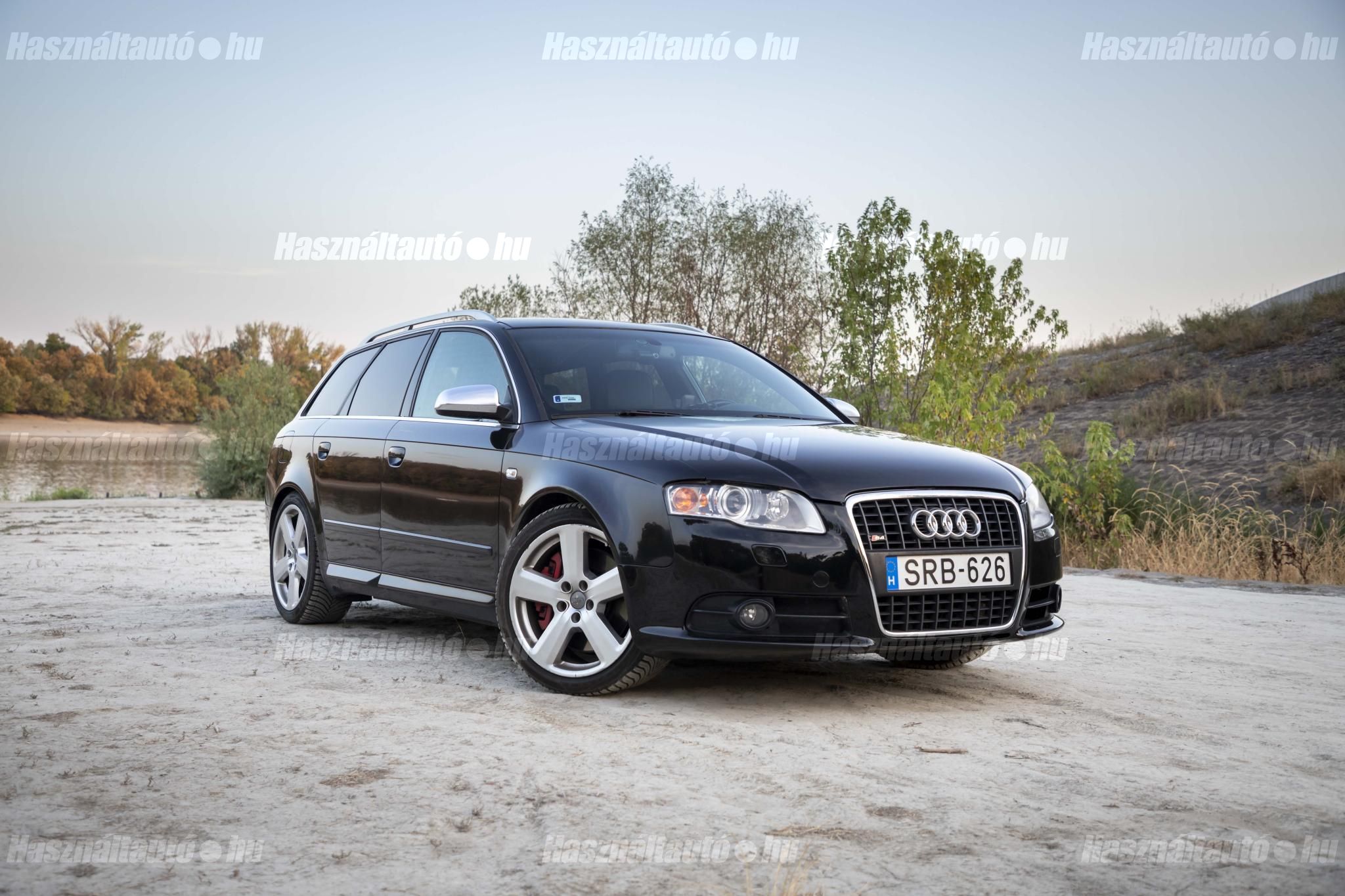 AUDI S4 2004/12 - 1