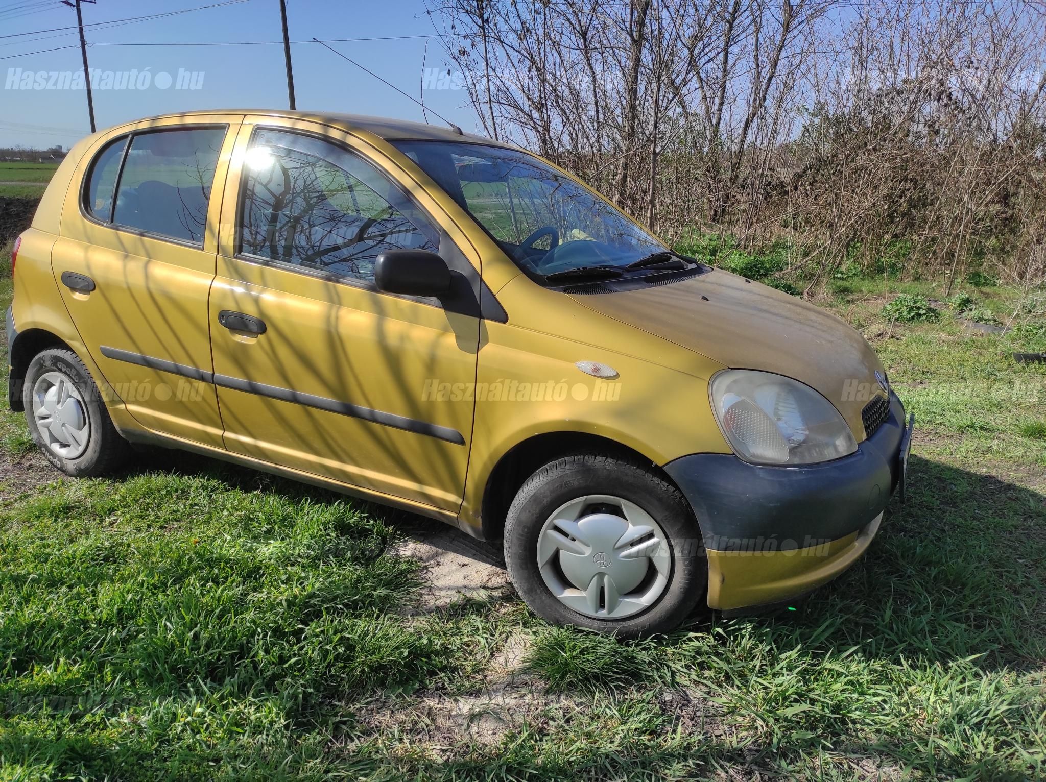 TOYOTA YARIS 2000/10 - 1