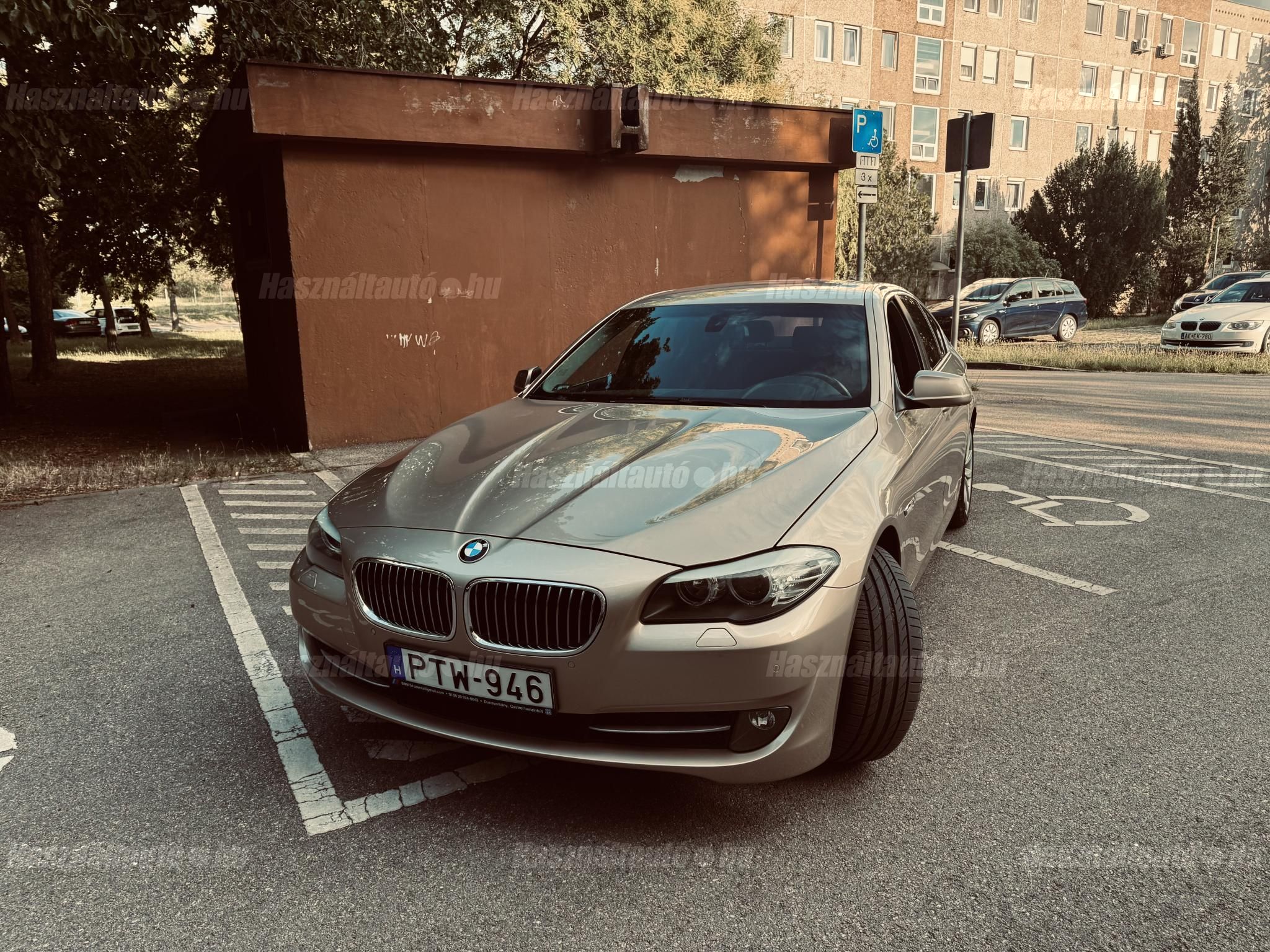 BMW 523 2010 - 1