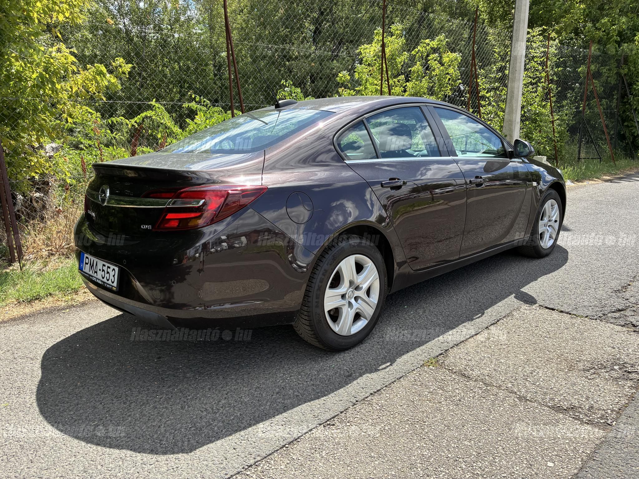 OPEL INSIGNIA 2017/4 - 1