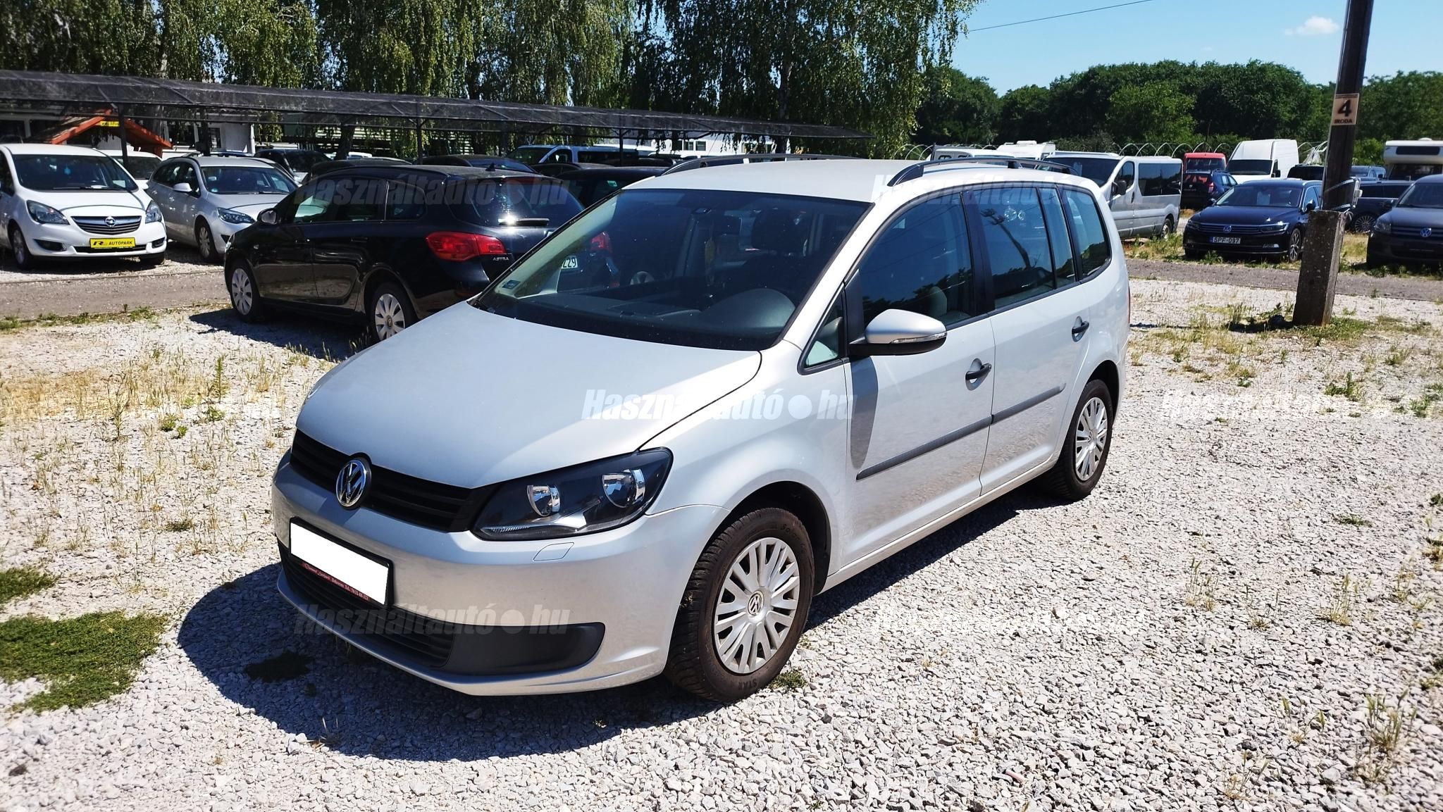 VOLKSWAGEN TOURAN 2011/7 - 1