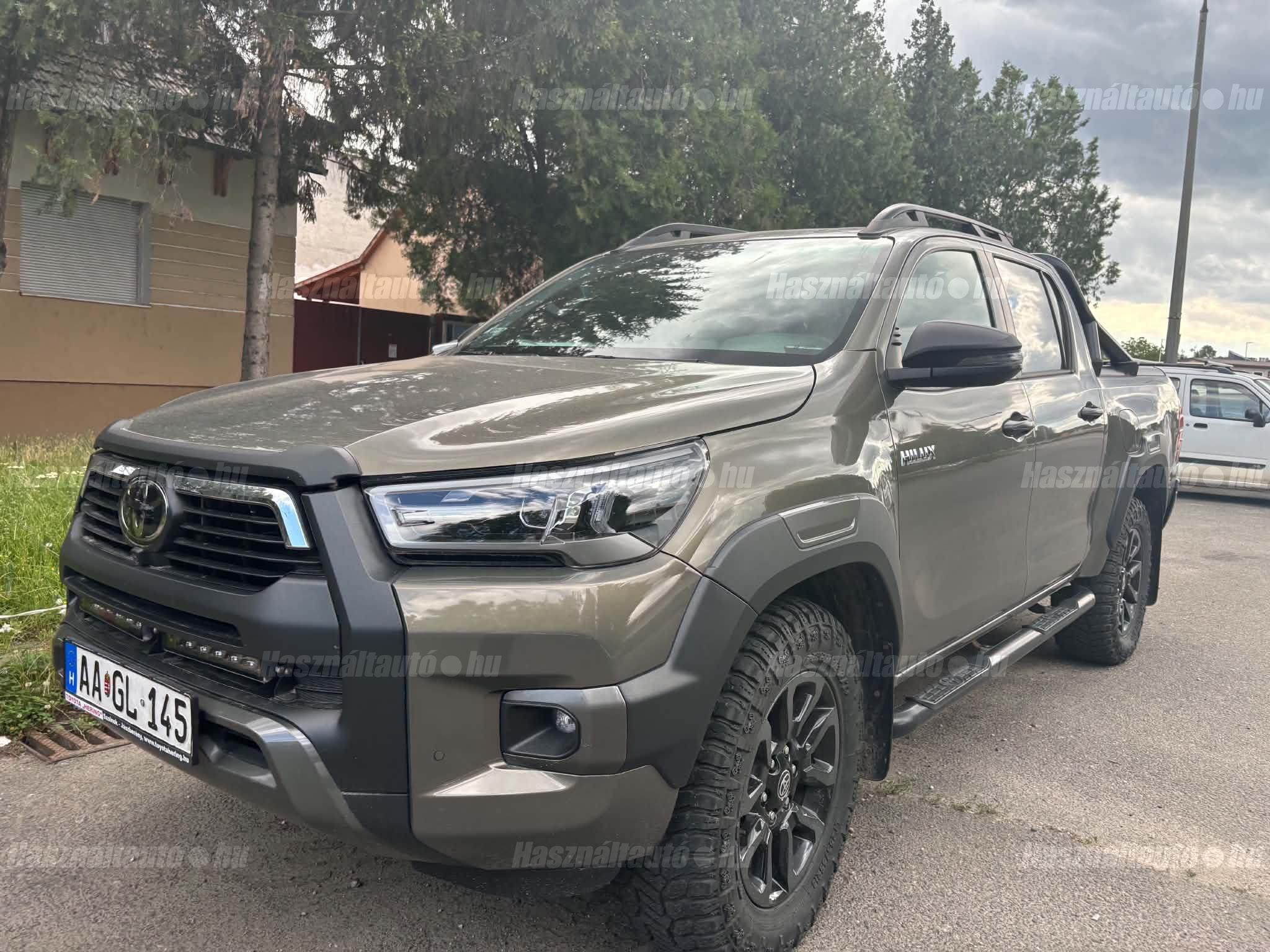 TOYOTA HILUX 2022/12 - 1