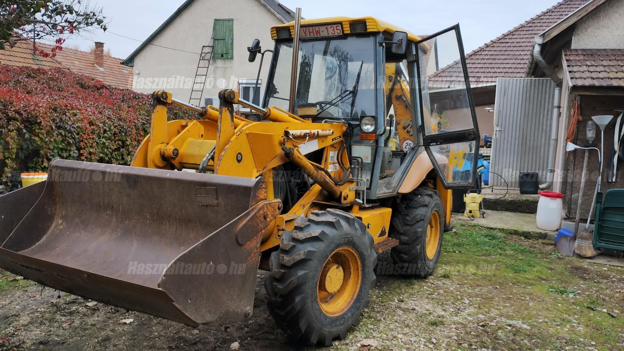 JCB 1997/8 - 1