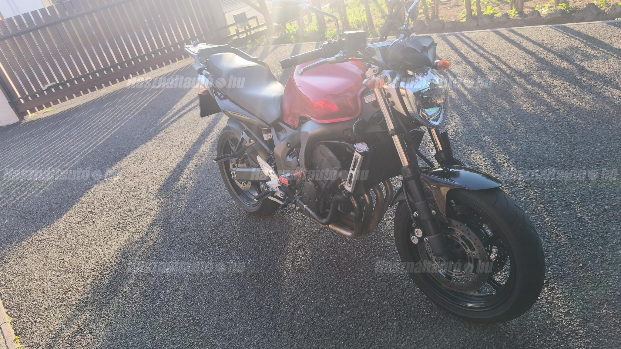 YAMAHA FZ6-N 2008/4 - 1