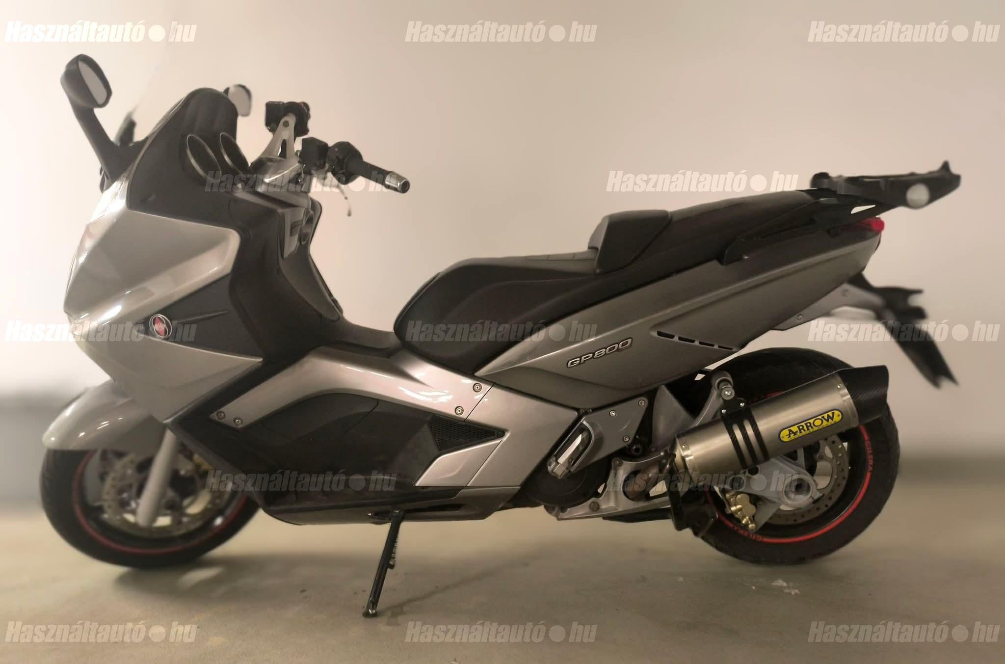 GILERA GP 800 2007 - 1