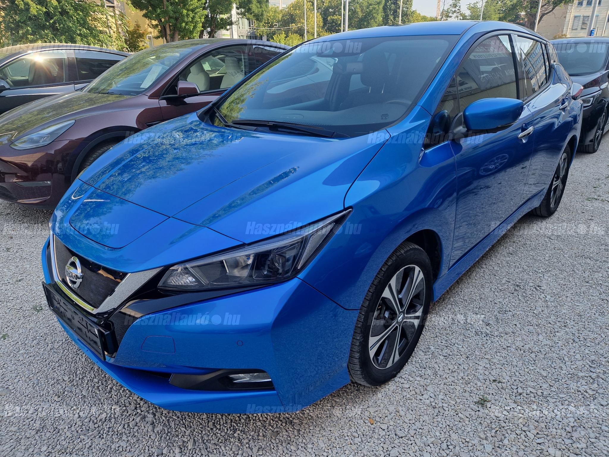 NISSAN LEAF 2021/5 - 1