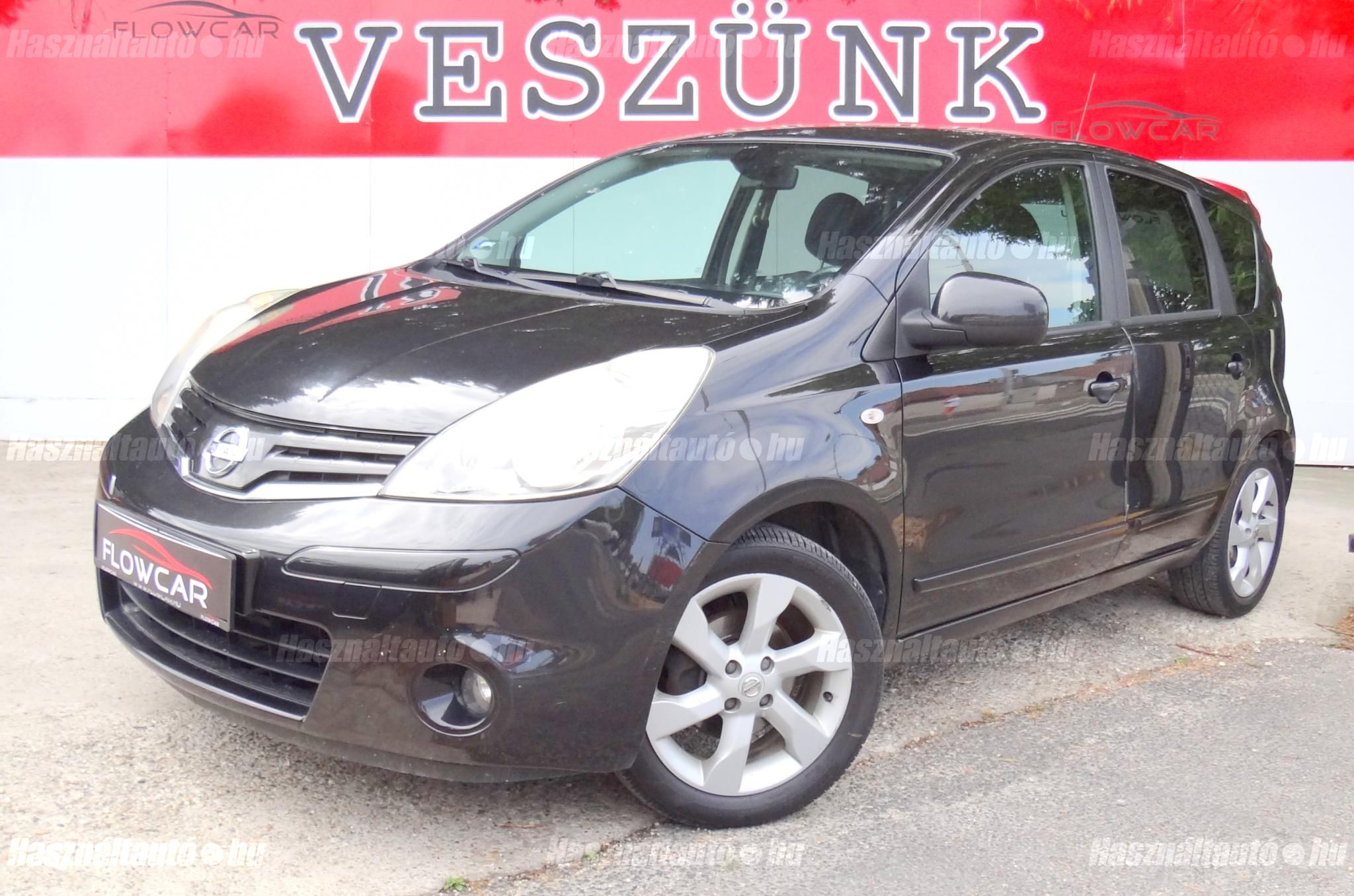 NISSAN NOTE 2010/11 - 1