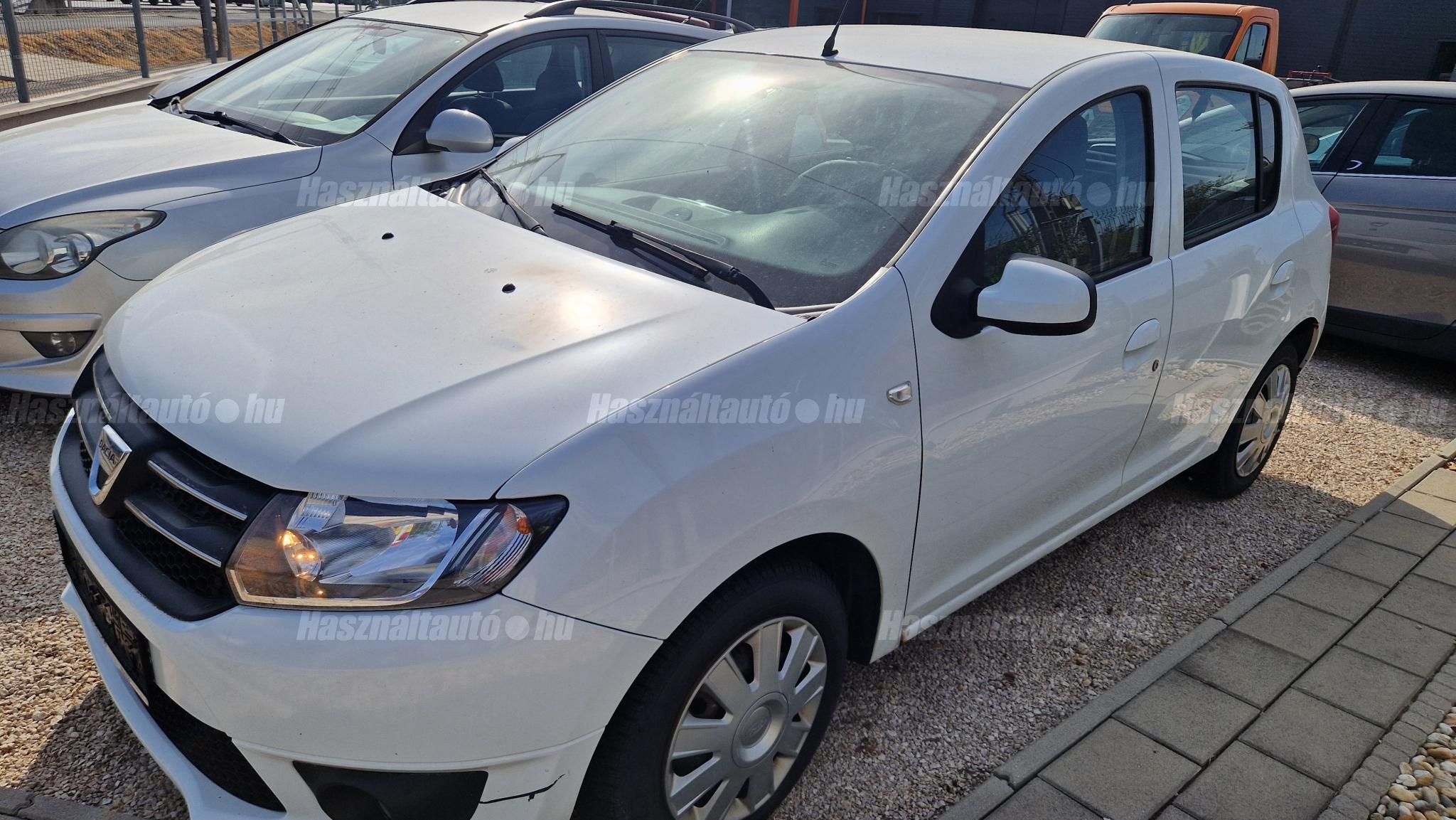 DACIA SANDERO 2014/6 - 1