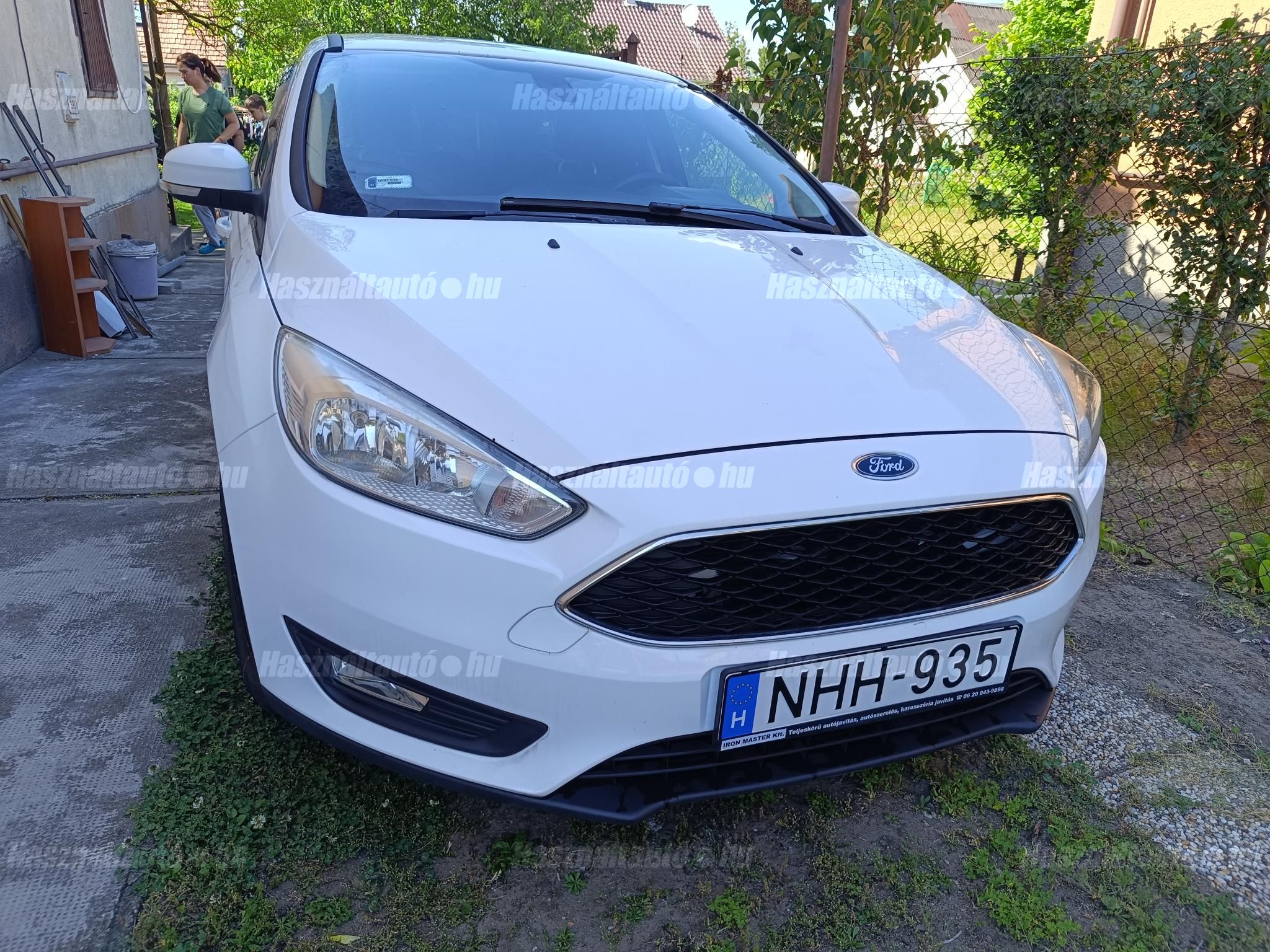 FORD FOCUS 2015 - 1