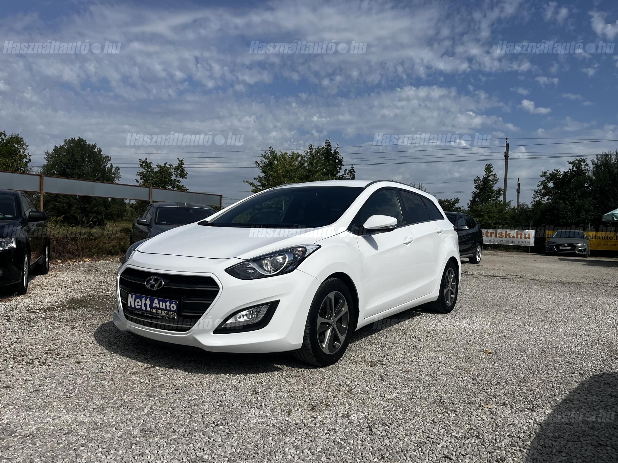 HYUNDAI I30 2016/12 - 1