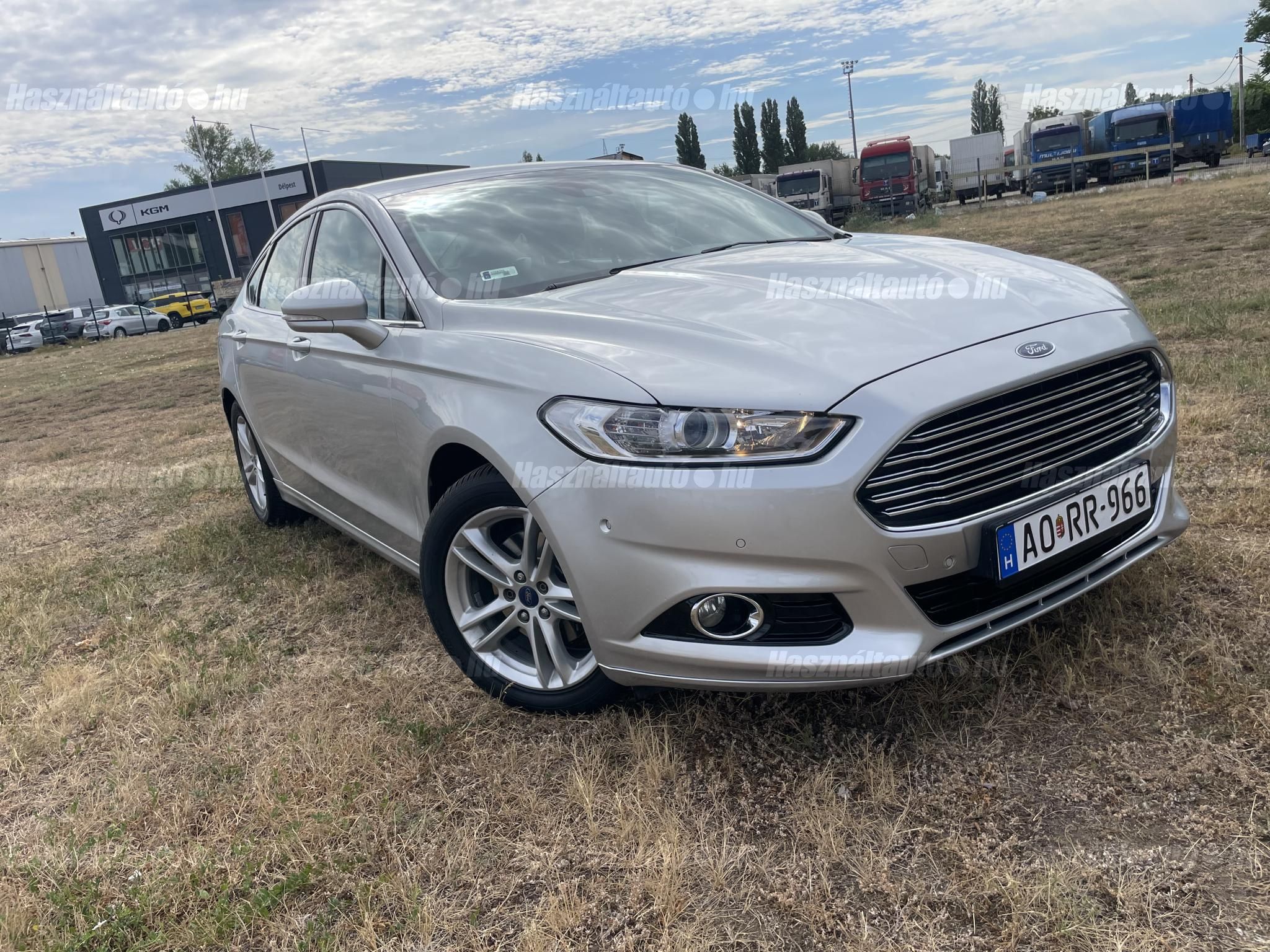 FORD MONDEO 2015 - 1