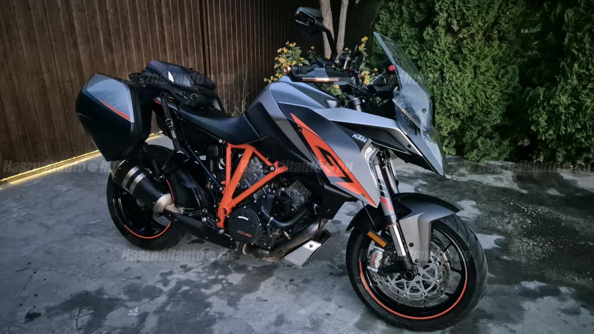 KTM 1290 SUPER DUKE GT 2018/2 - 1