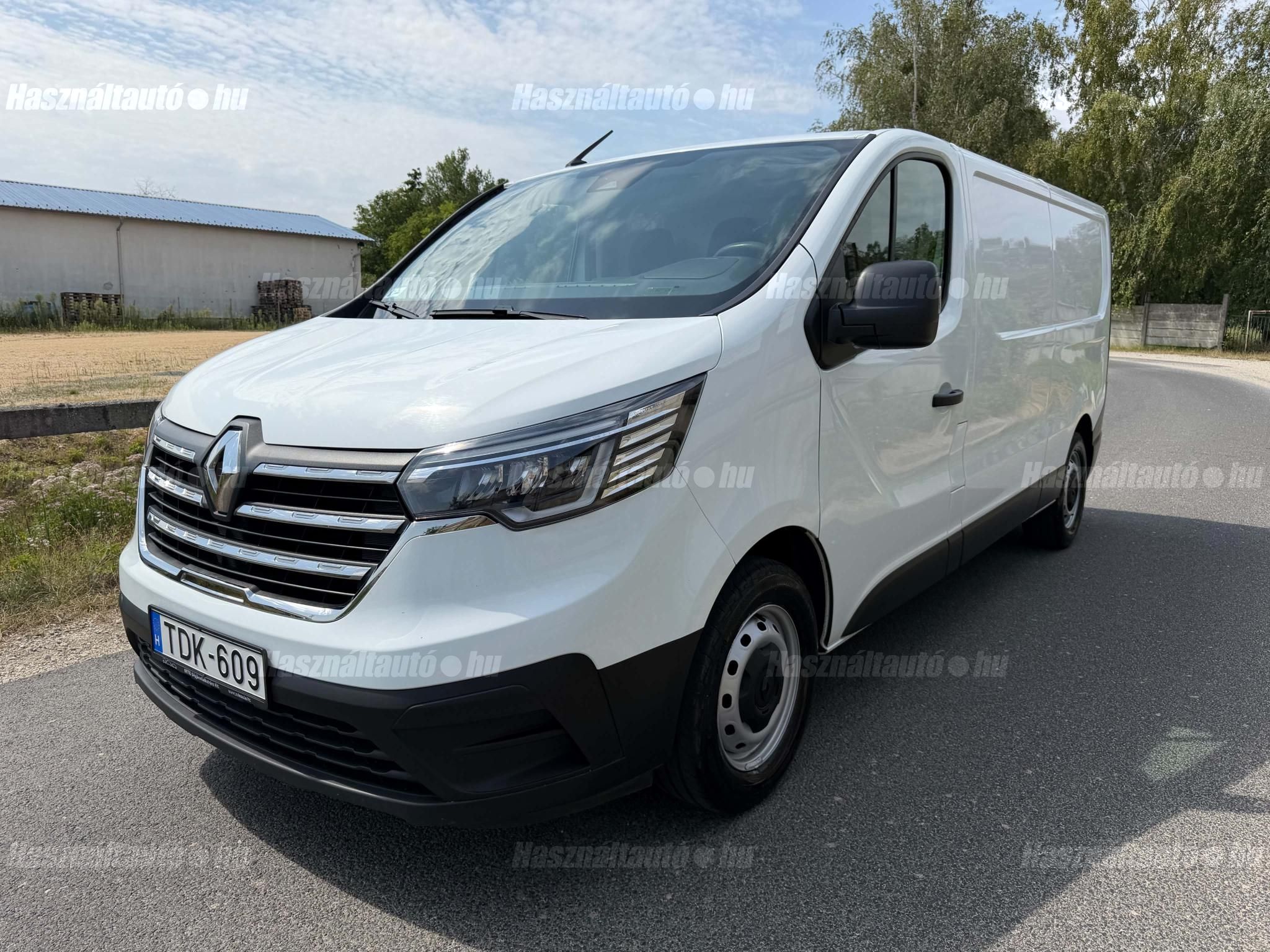 RENAULT TRAFIC 2022/4 - 1
