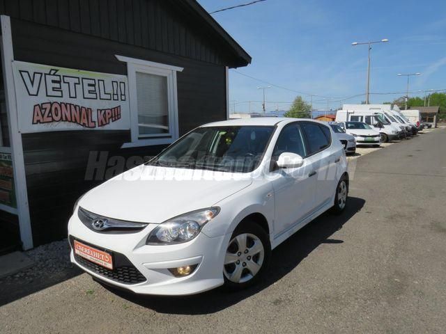 HYUNDAI I30 2011/3 - 1